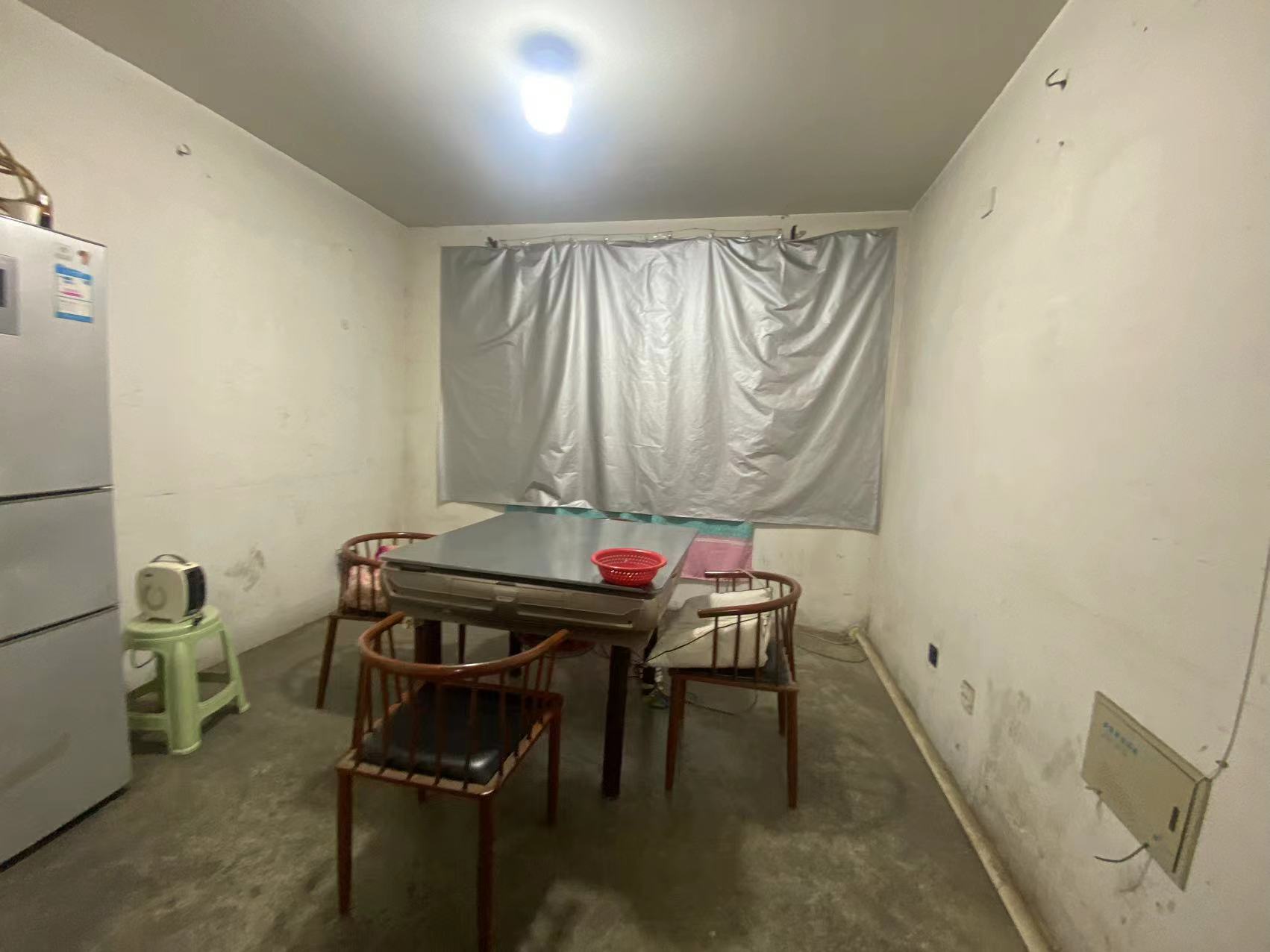 外滩北苑 2室2厅1卫 93.00m&sup2;