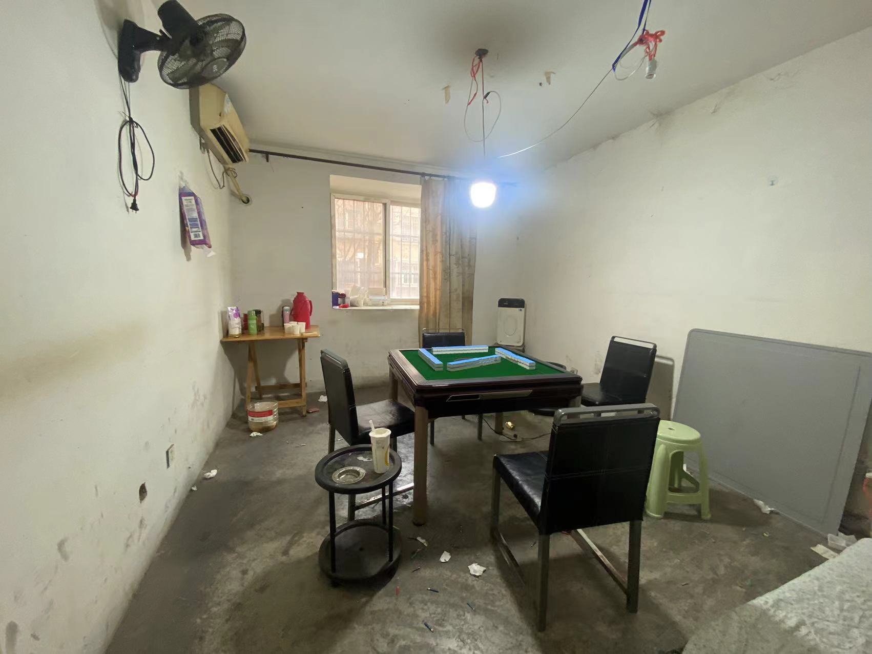 外滩北苑 2室2厅1卫 93.00m&sup2;
