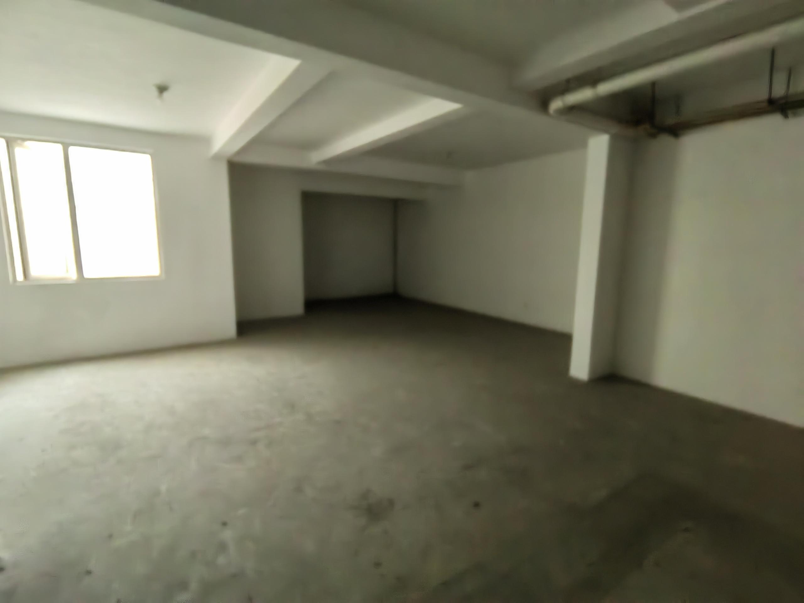 军山花园 5室2厅3卫 212m&sup2;