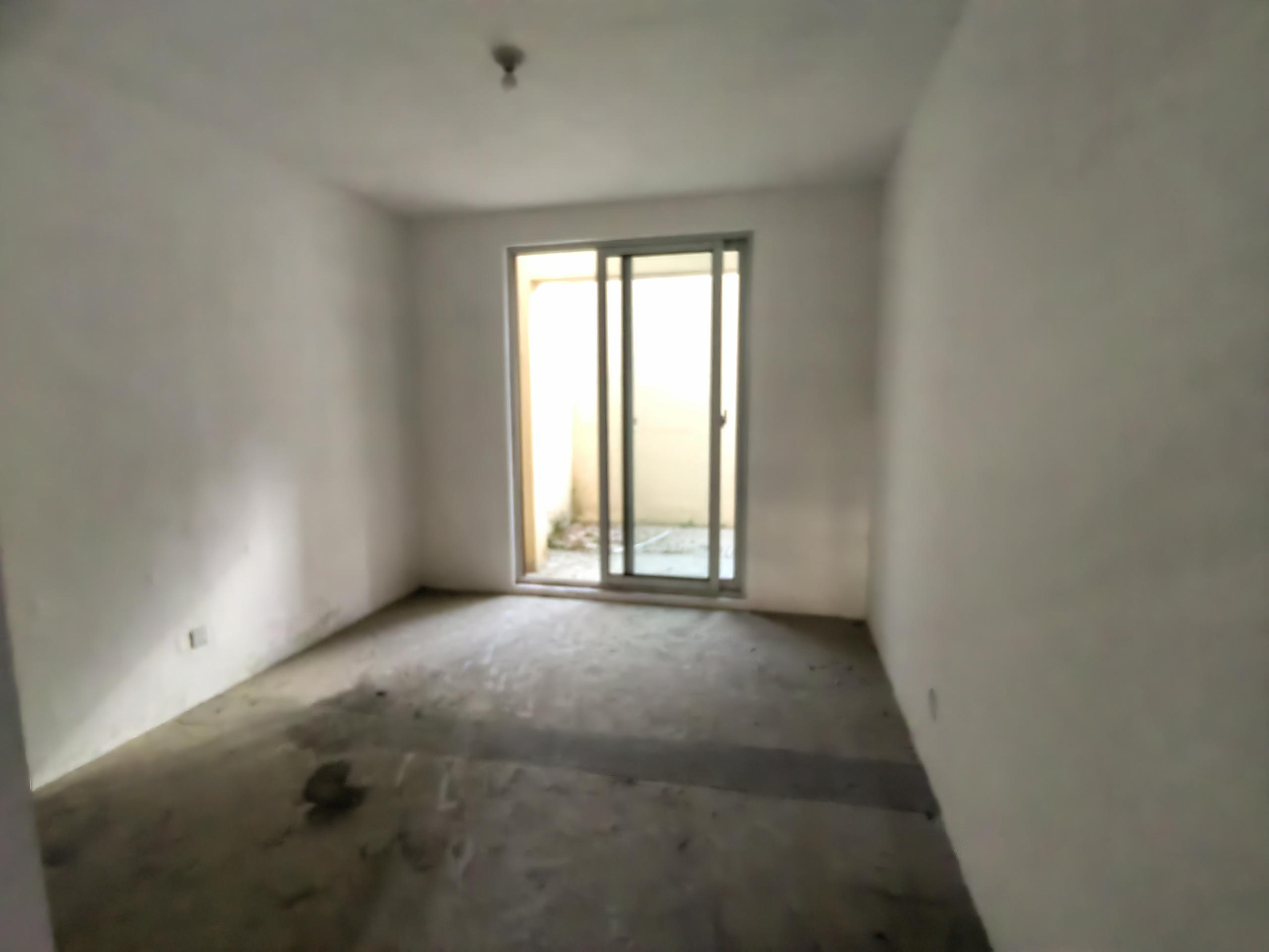 军山花园 5室2厅3卫 212m&sup2;