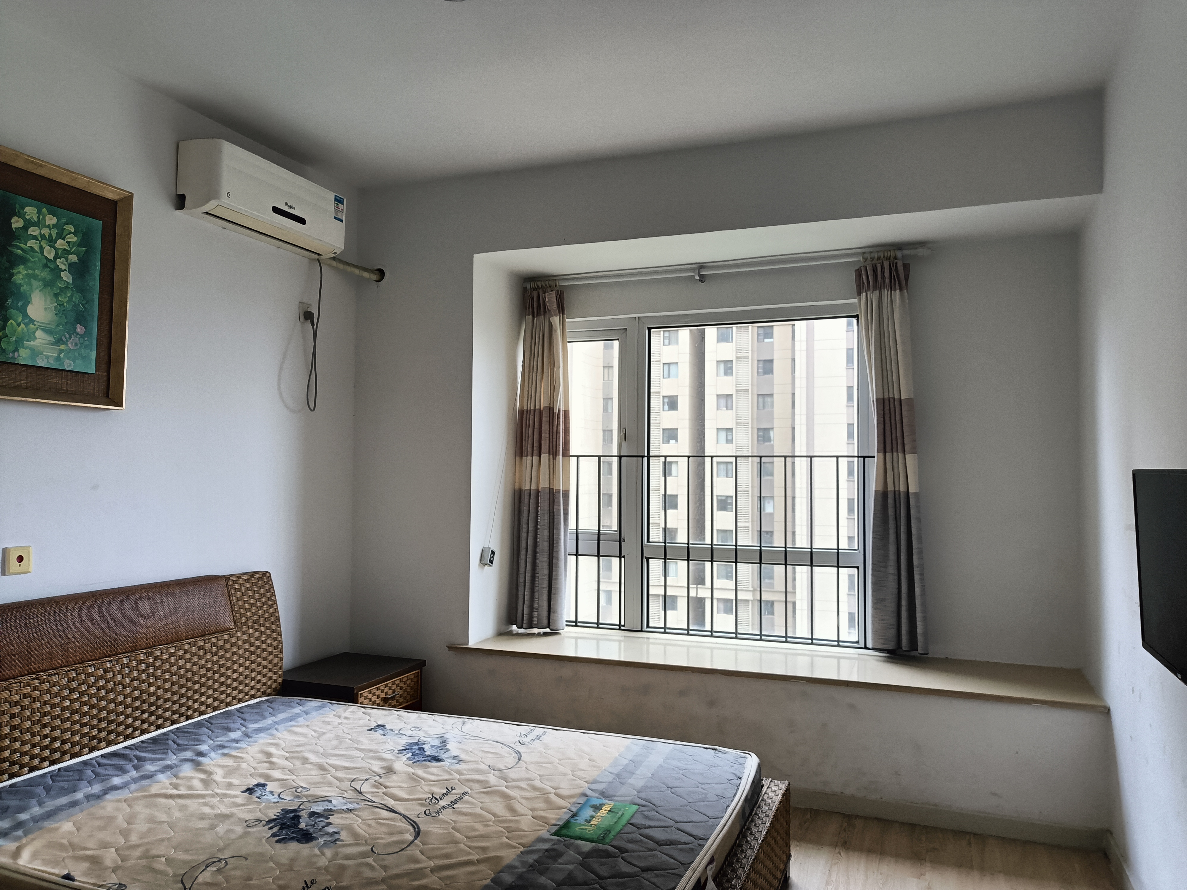 中海碧林湾 3室2厅1卫 97m&sup2;
