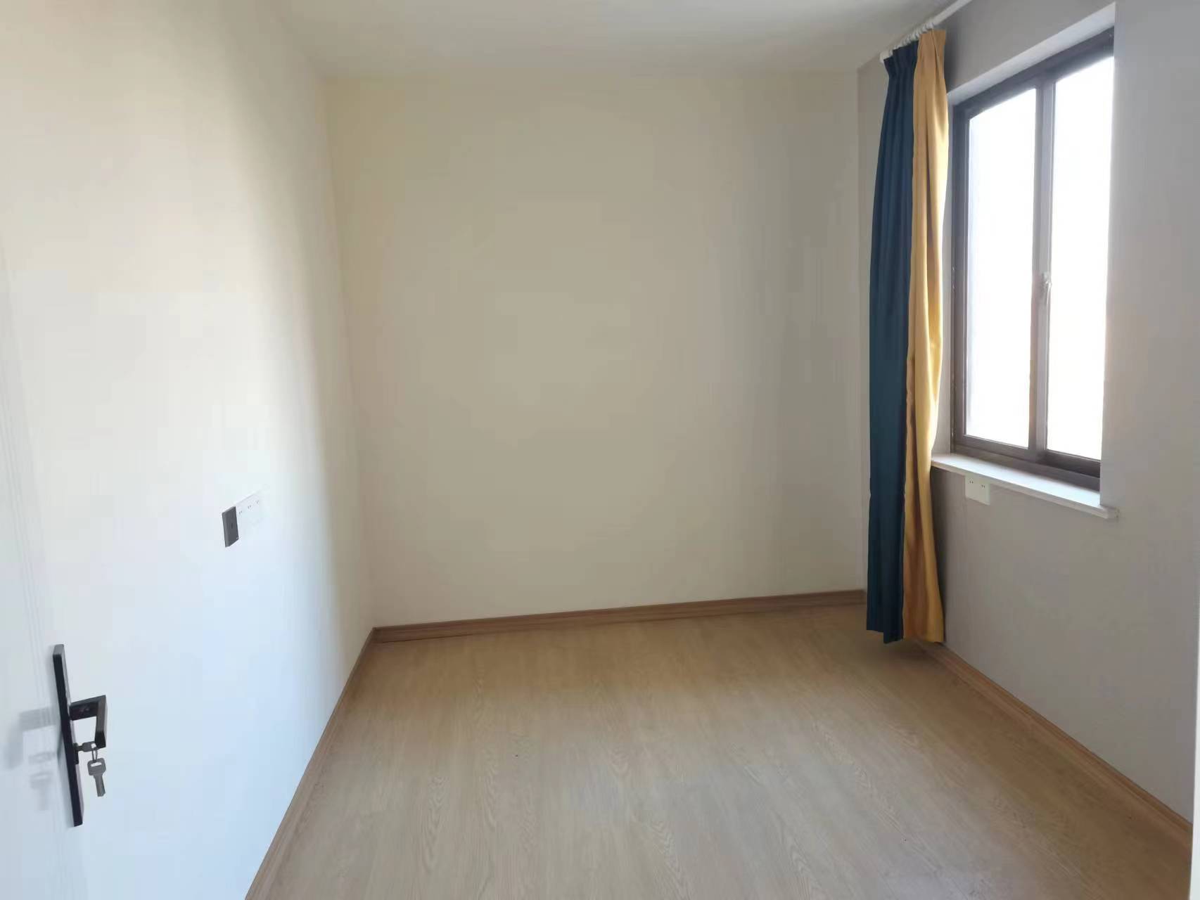 华能大厦 2室1厅1卫 68.00m&sup2;