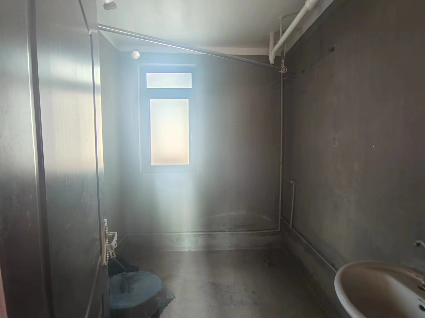 高迪晶城 3室2厅1卫 157m&sup2;
