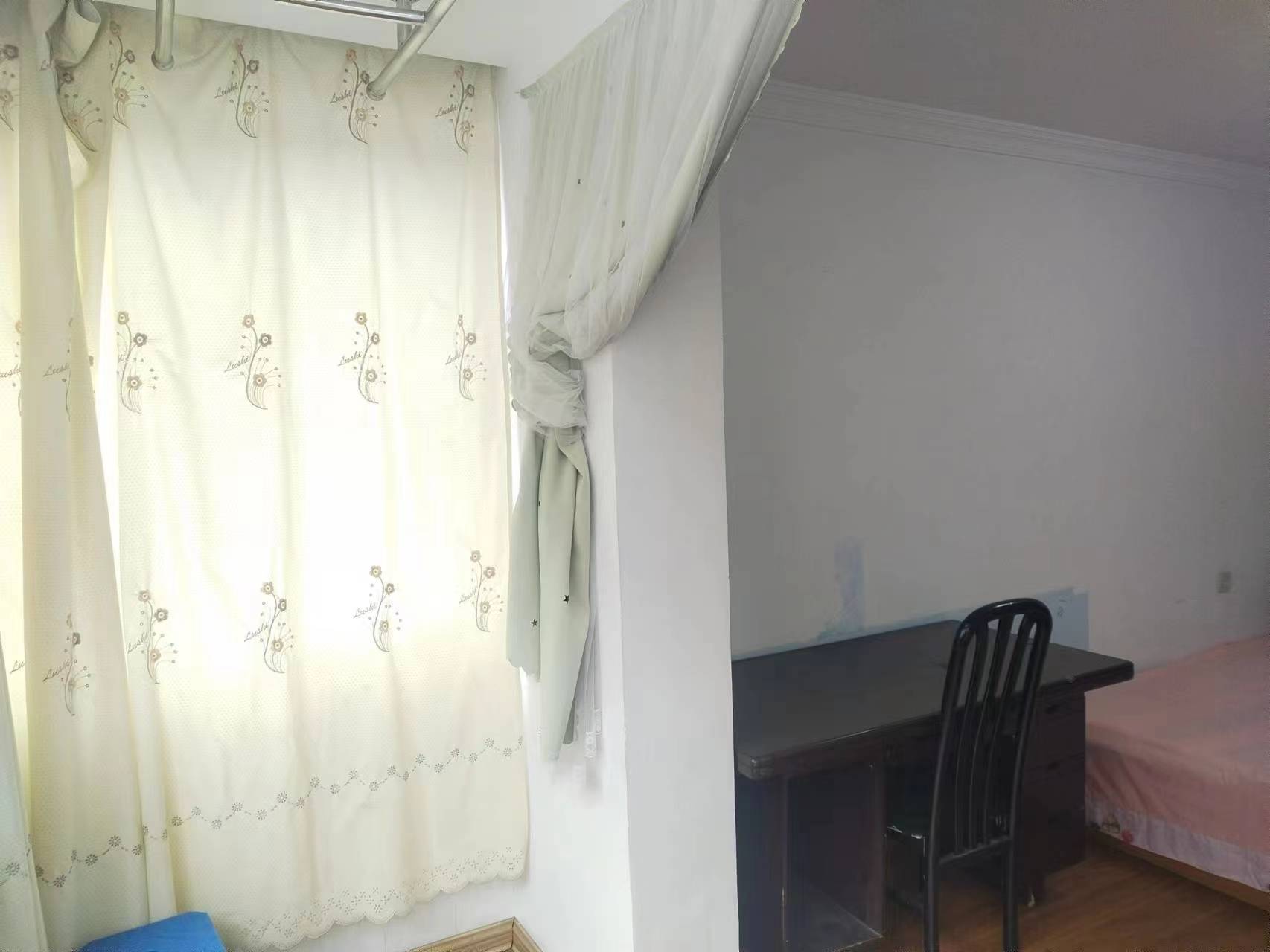 文峰新村 3室1厅1卫 83m&sup2;