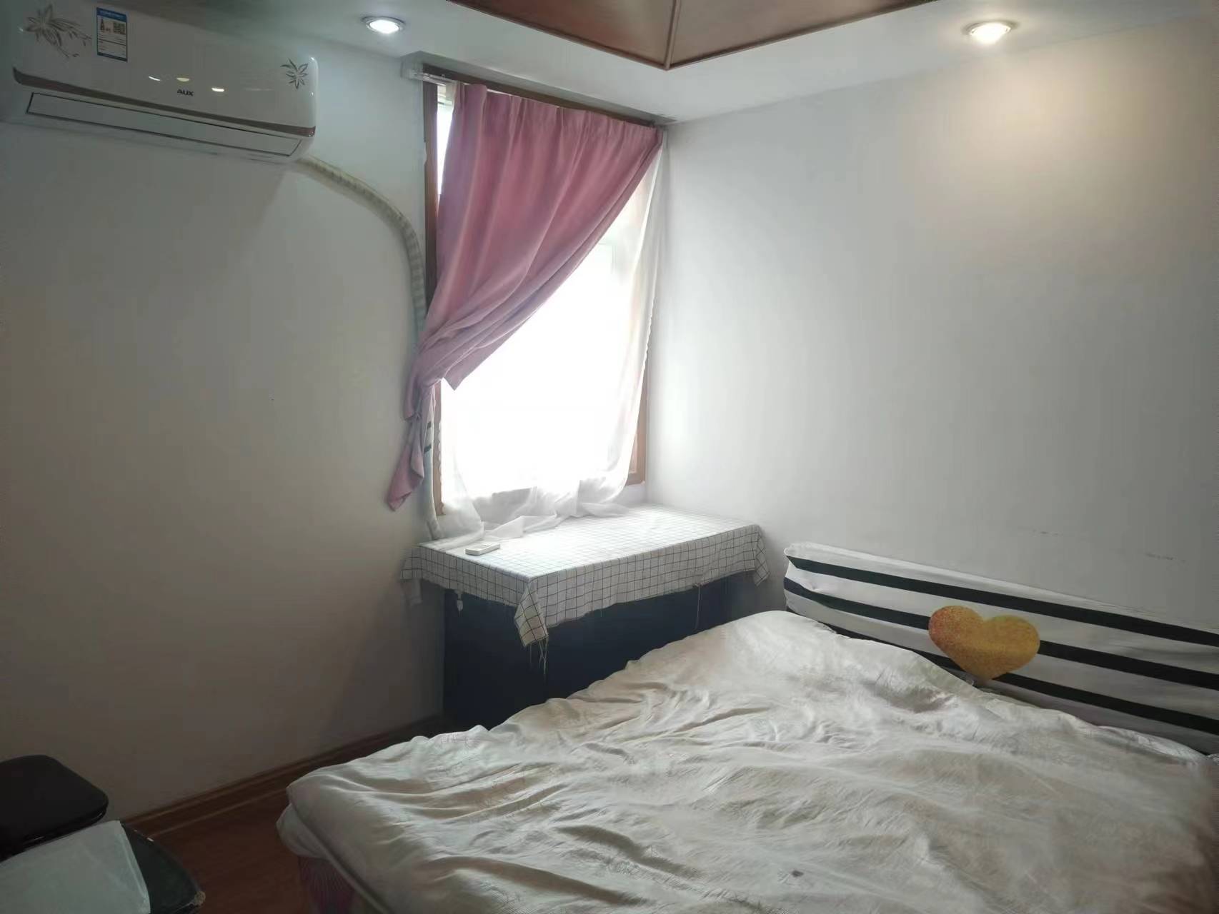 文峰新村 3室1厅1卫 83m&sup2;