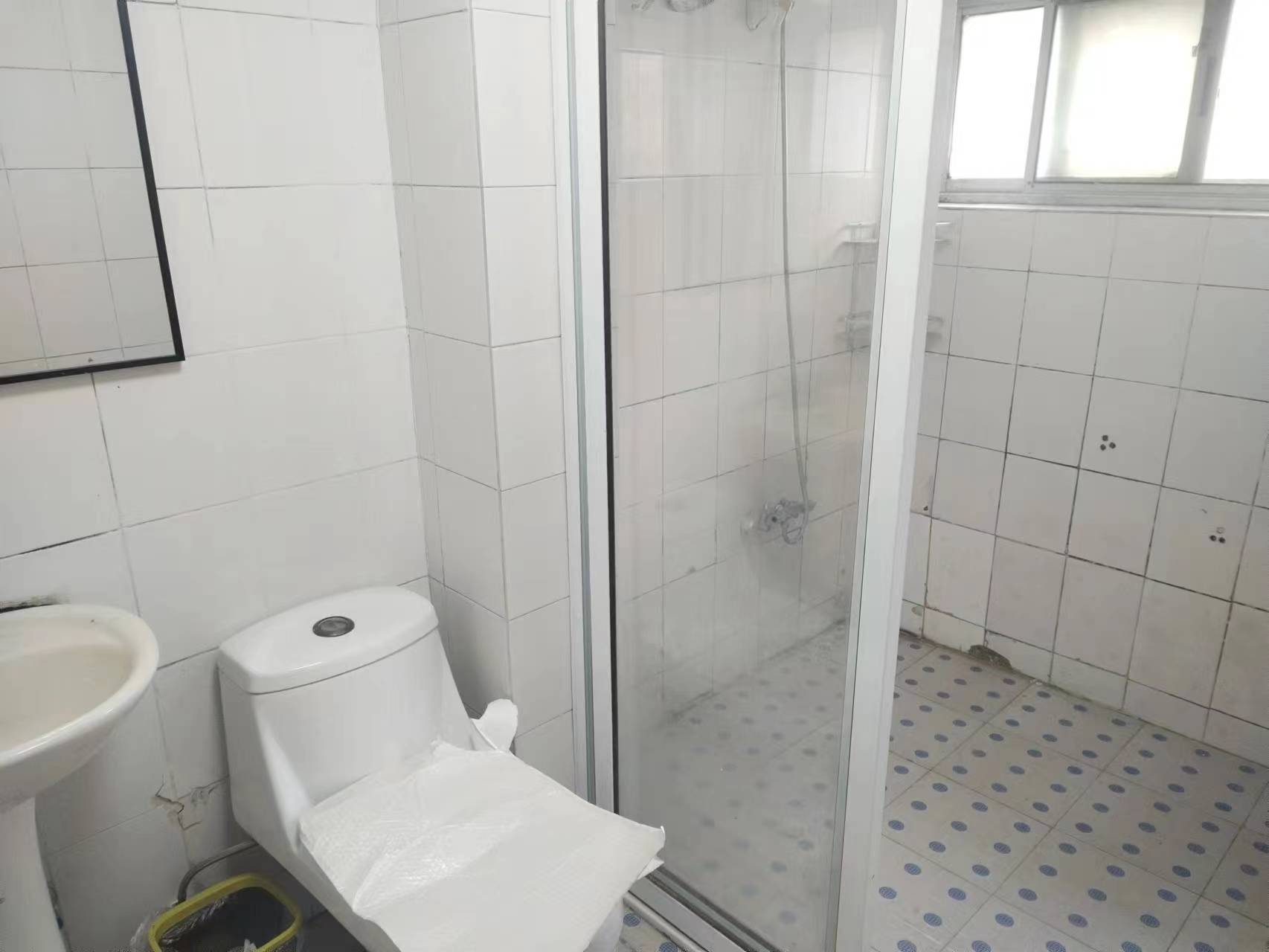 文峰新村 3室1厅1卫 83m&sup2;