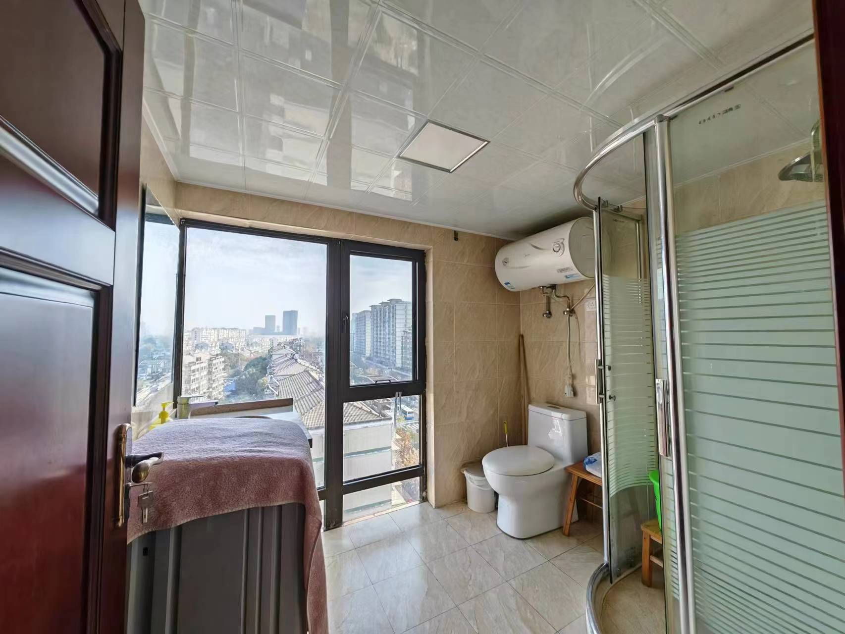 德民旺角 2室1厅1卫 65m&sup2;