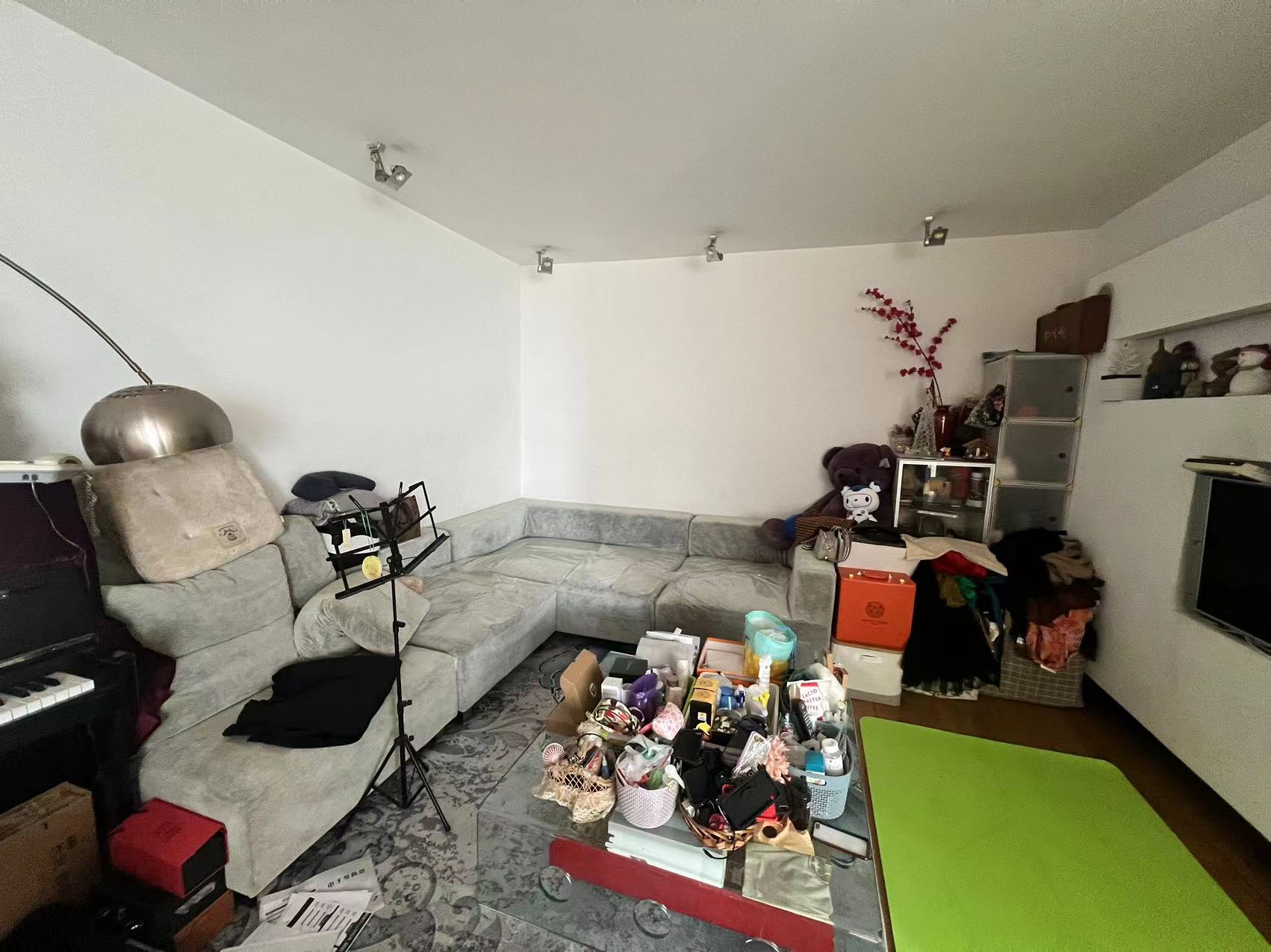 王府大厦 3室2厅1卫 124.00m&sup2;