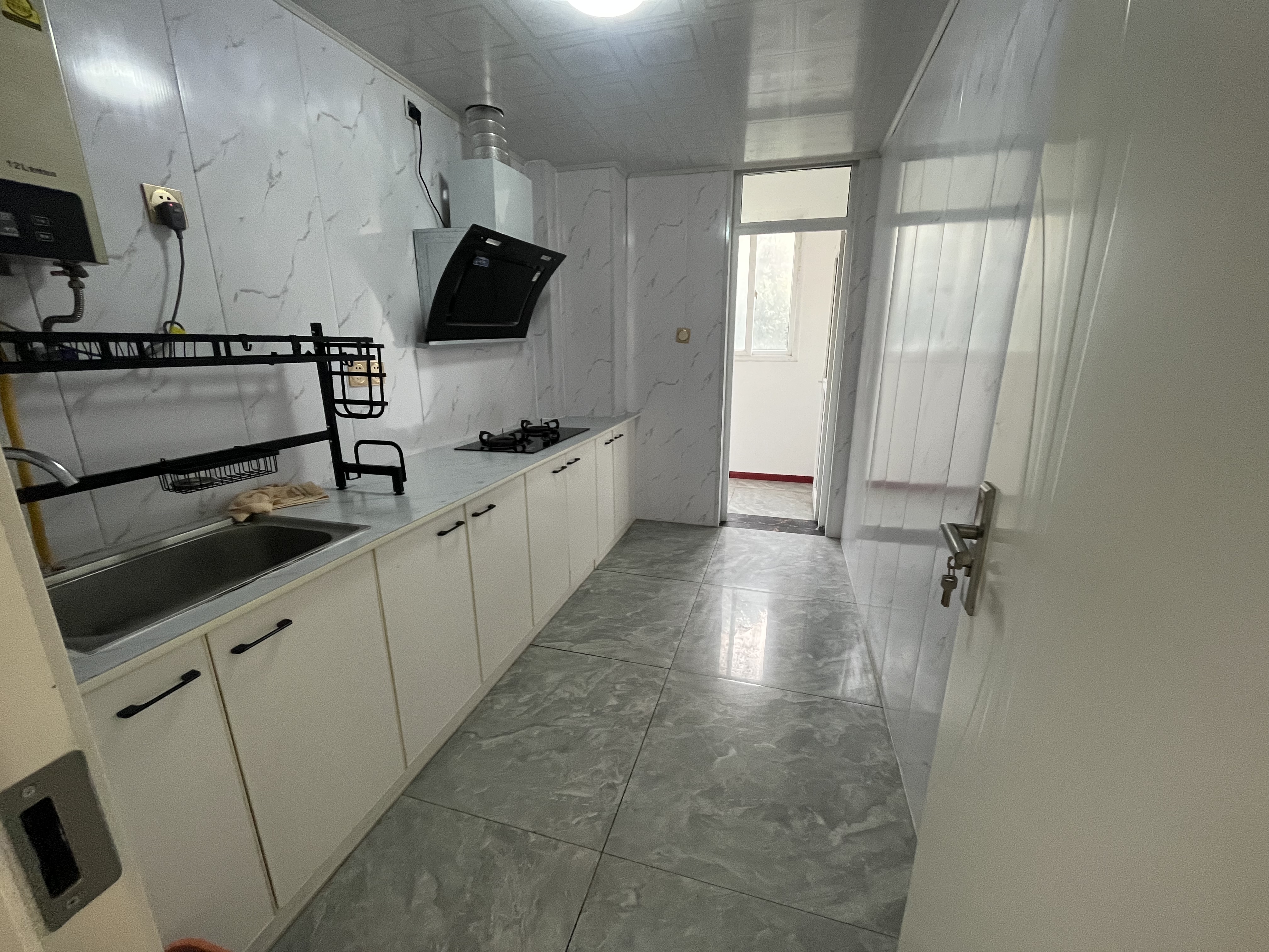 新港花苑 2室1厅1卫 89m&sup2;