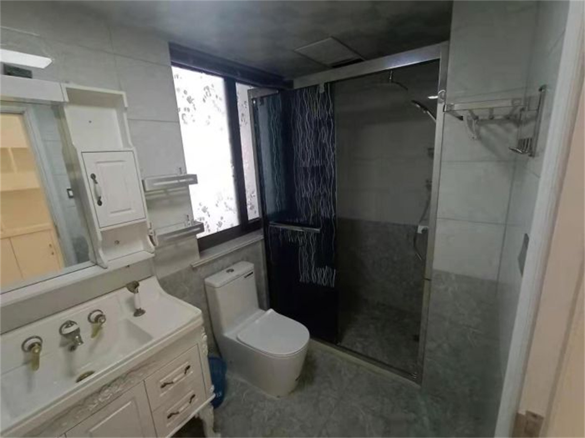 万濠星城 3室1厅1卫 99m&sup2;