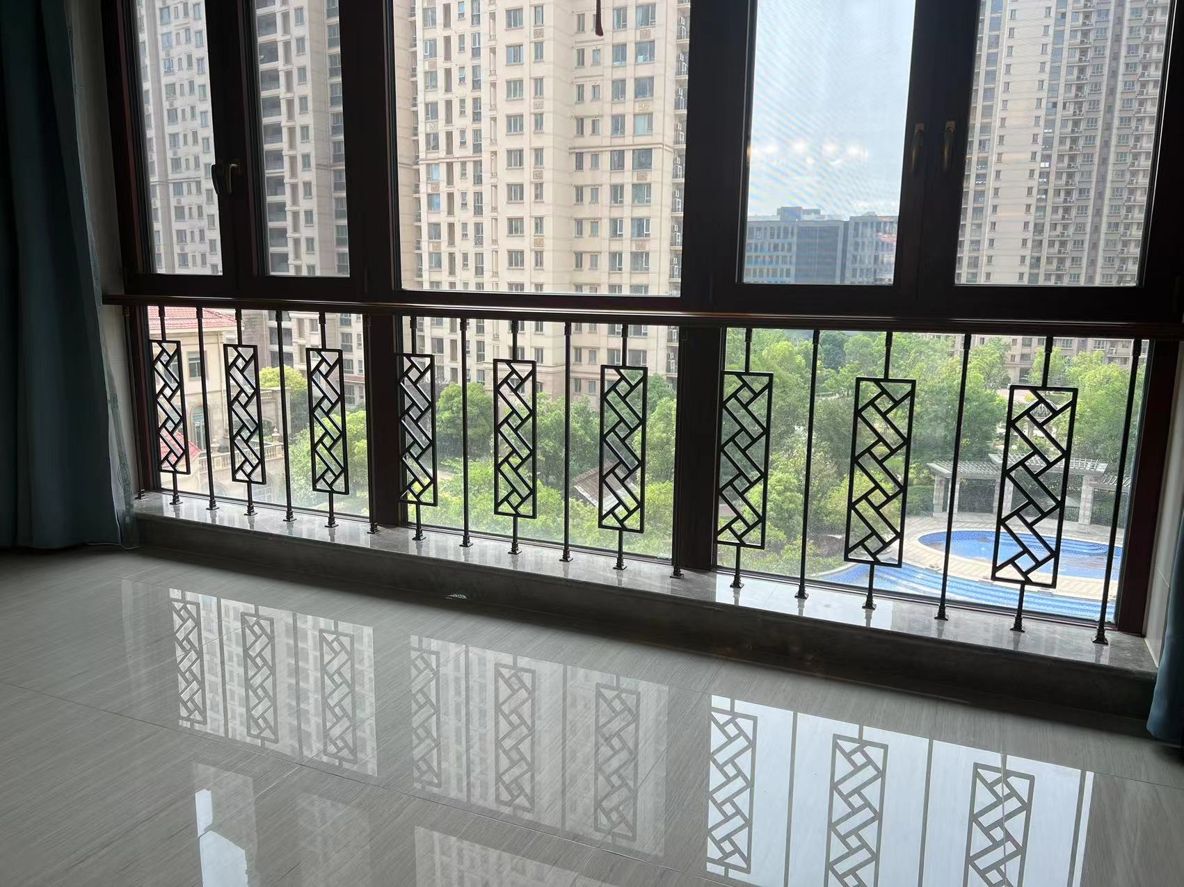 中南世纪花城三期 5室2厅5卫 330m&sup2;
