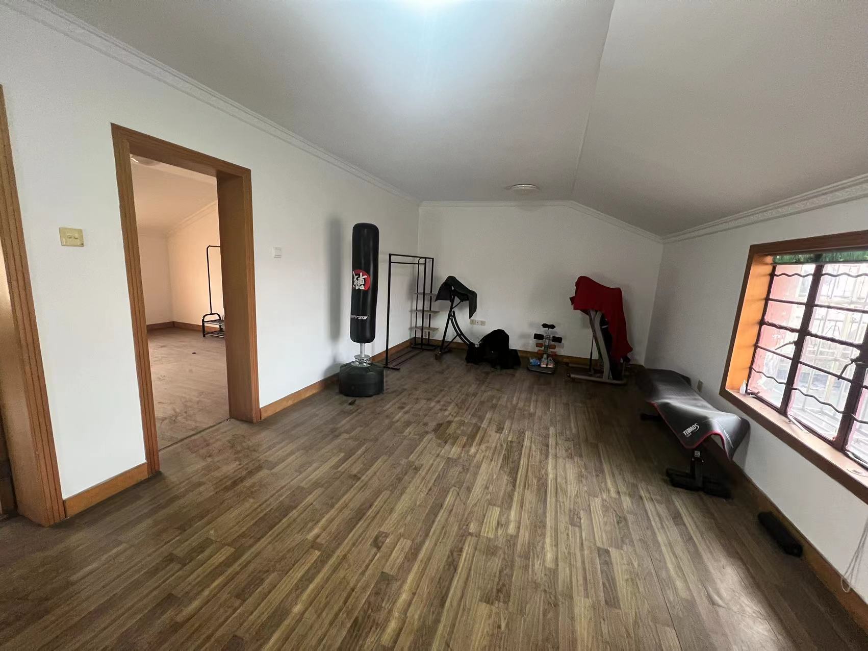 百花军宅苑 4室2厅2卫 98.00m&sup2;