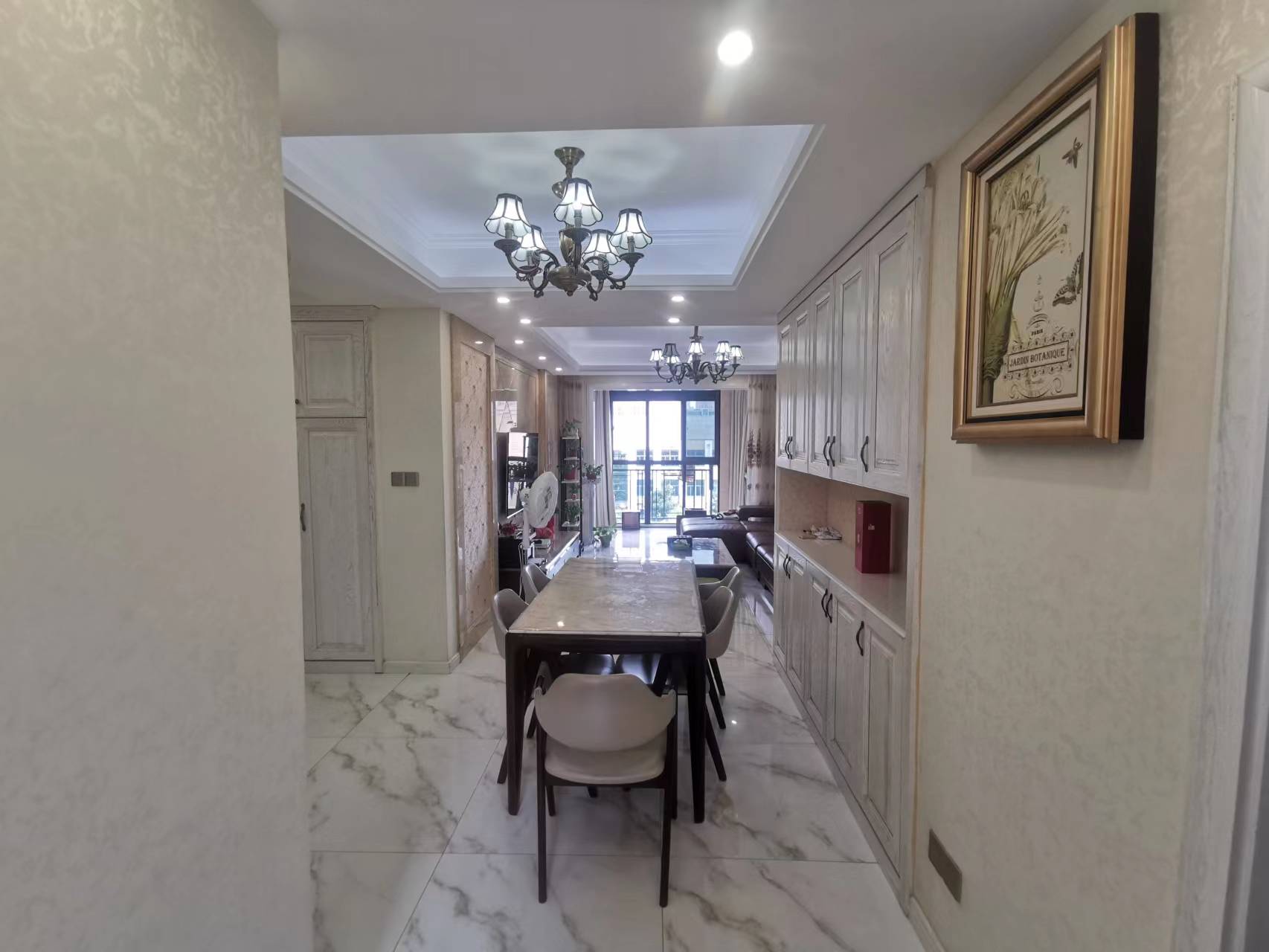 御景澜庭 3室2厅1卫 108m&sup2;