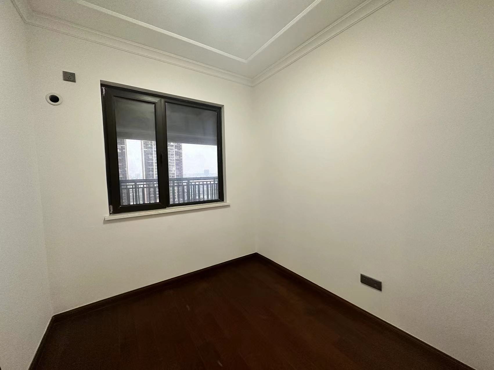 富力院士廷 3室2厅2卫 110m&sup2;