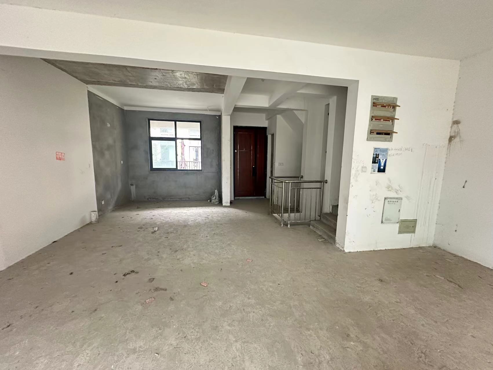 远创紫樾台 5室2厅3卫 354.00m&sup2;