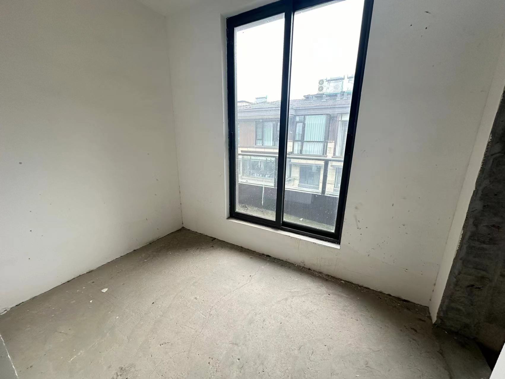 远创紫樾台 5室2厅3卫 354.00m&sup2;