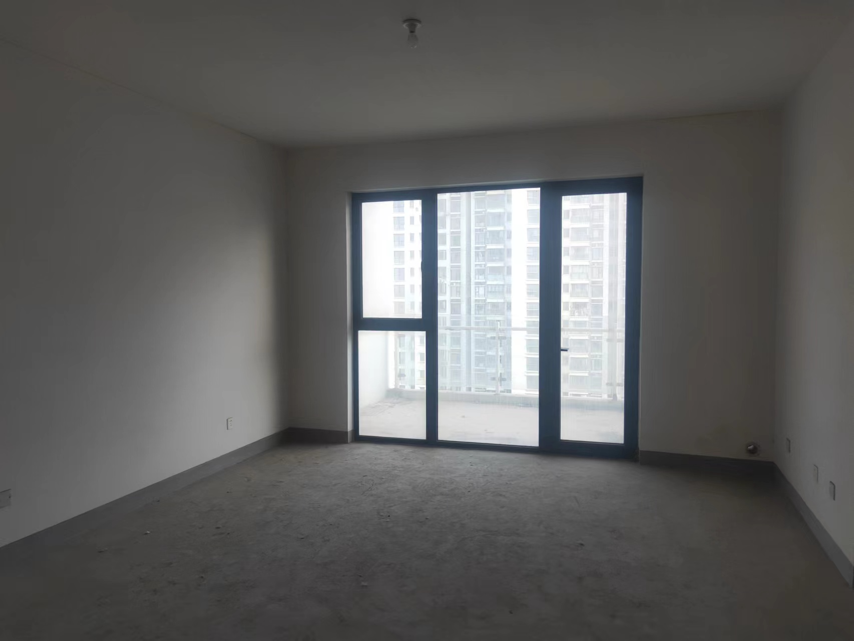 中南世纪城北区 4室2厅2卫 175.59m&sup2;
