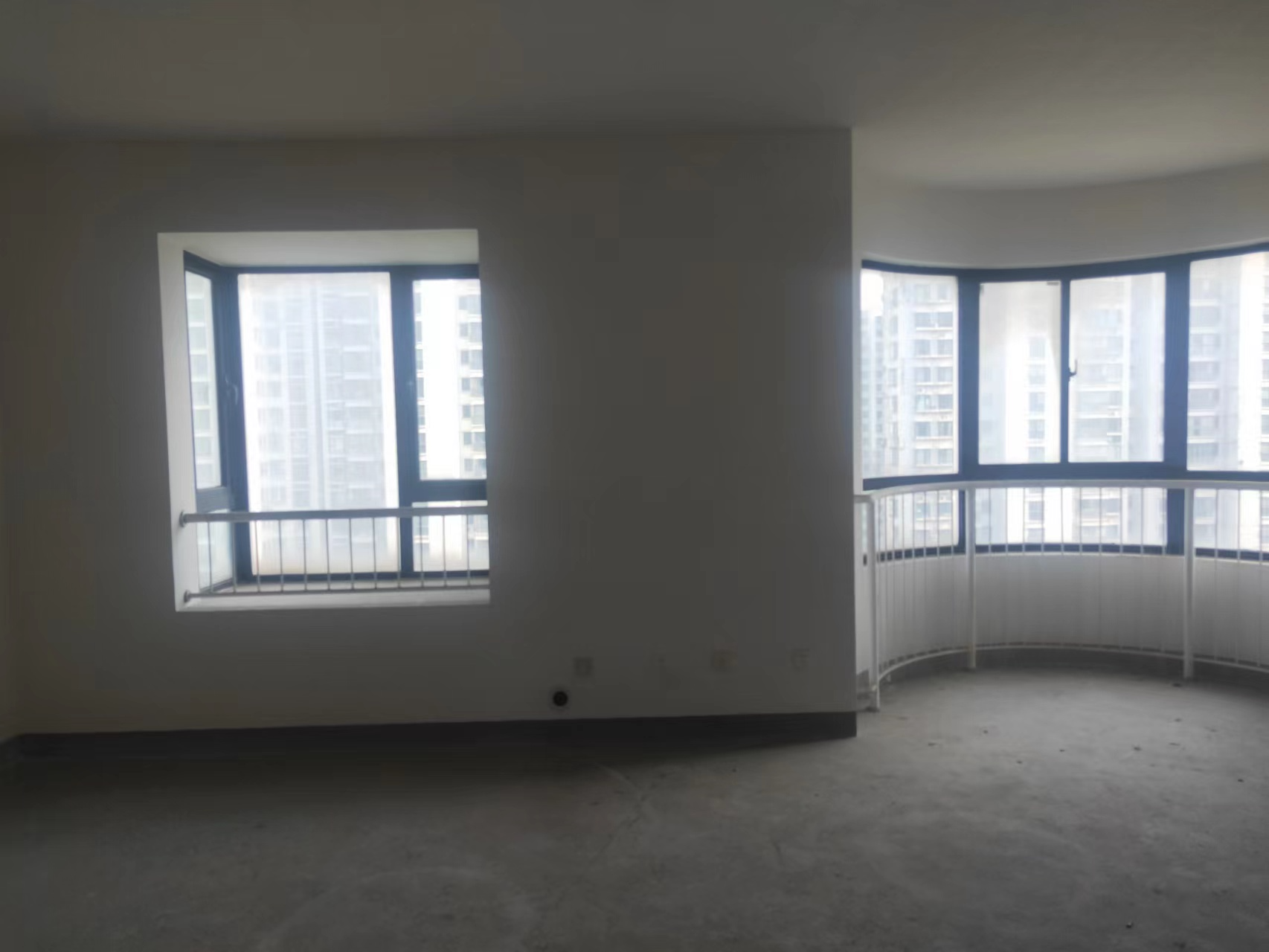 中南世纪城北区 4室2厅2卫 175.59m&sup2;