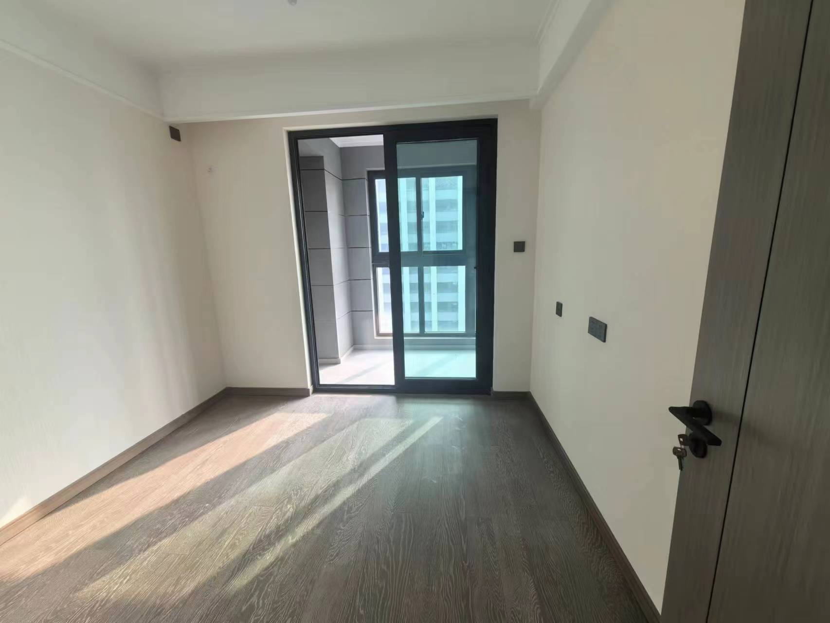 万科未来之光 3室2厅1卫 100m&sup2;