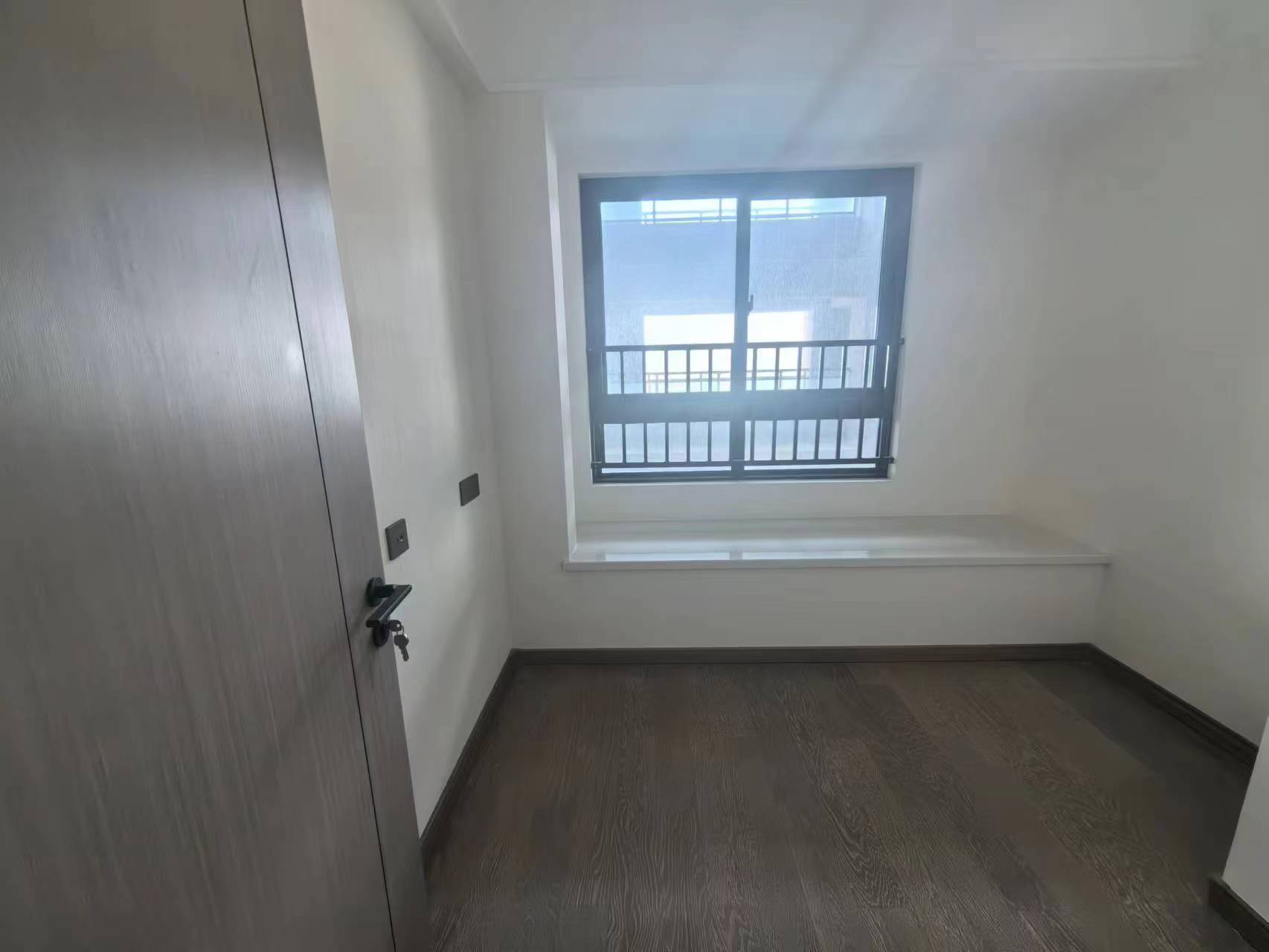 万科未来之光 3室2厅1卫 100m&sup2;
