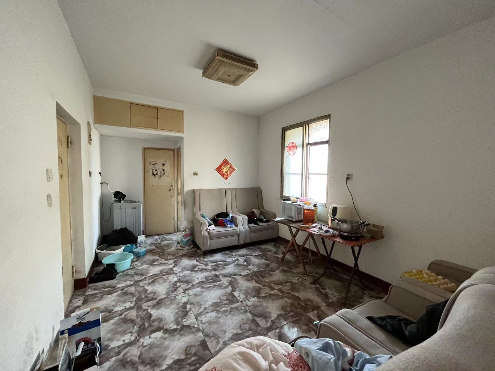 城港新村 2室1厅1卫 61m&sup2;