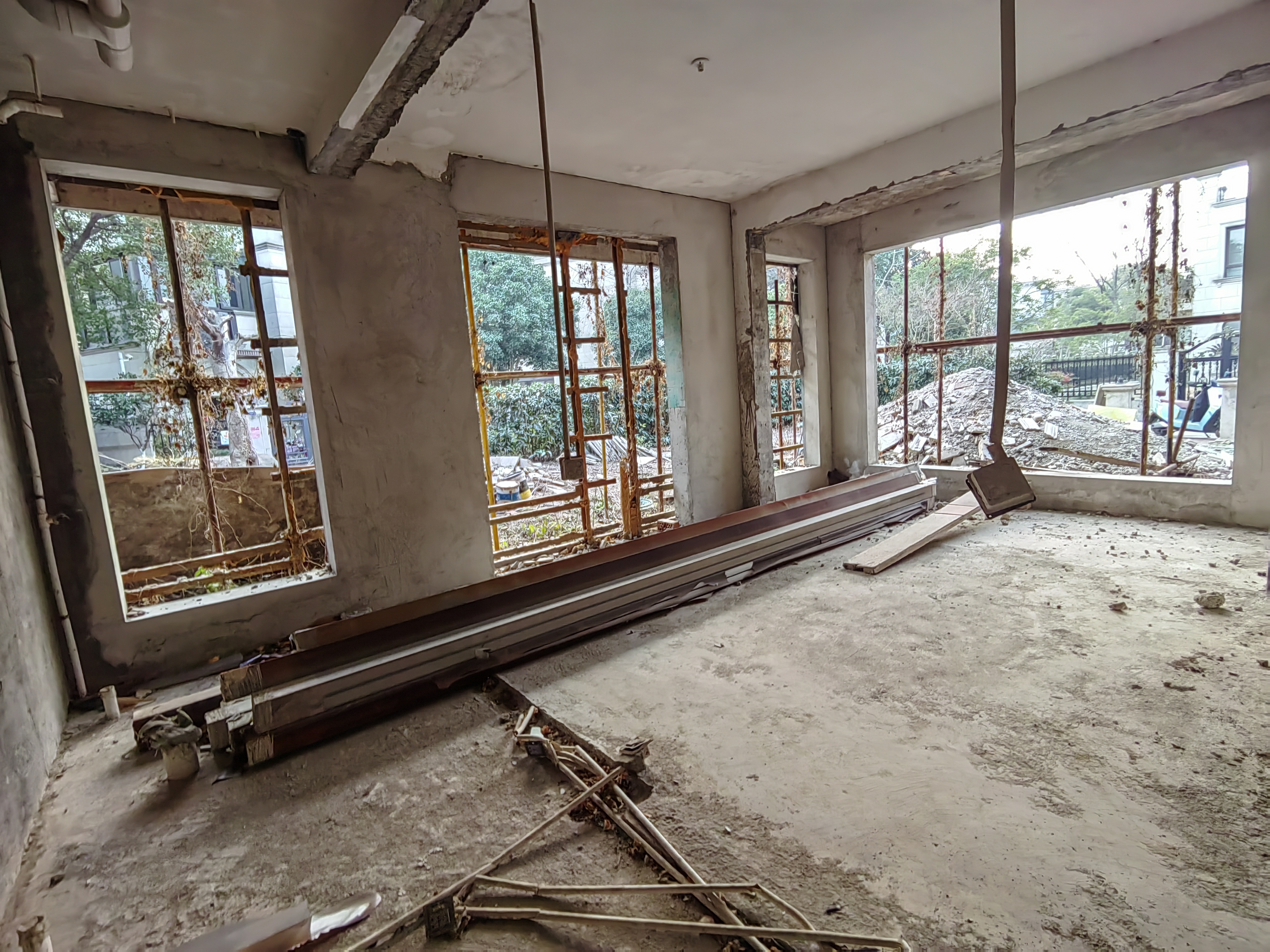 顺发御园 5室3厅5卫 310m&sup2;