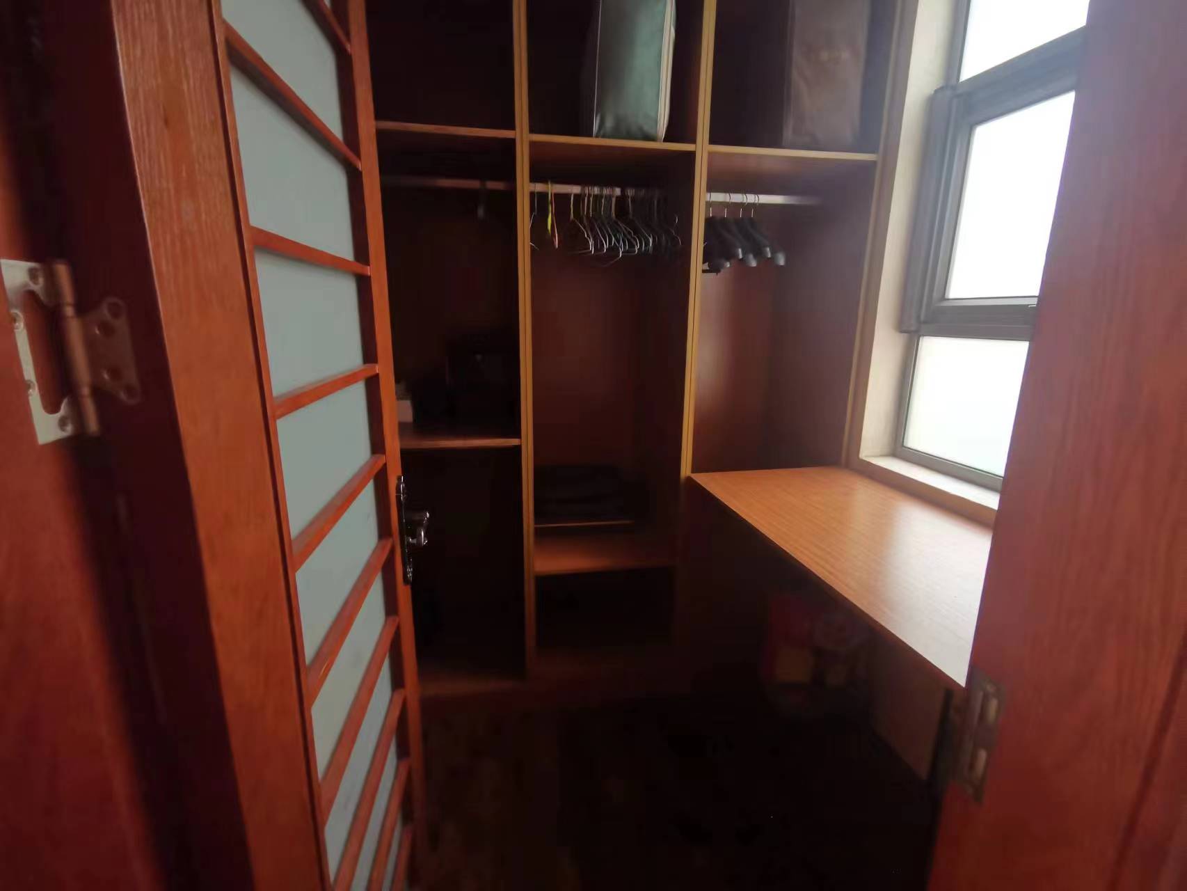 优山美地花园南区 3室2厅2卫 143.00m&sup2;