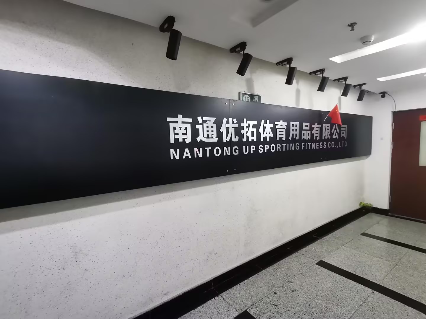 中南世纪城南区 1室1厅1卫 84m&sup2;