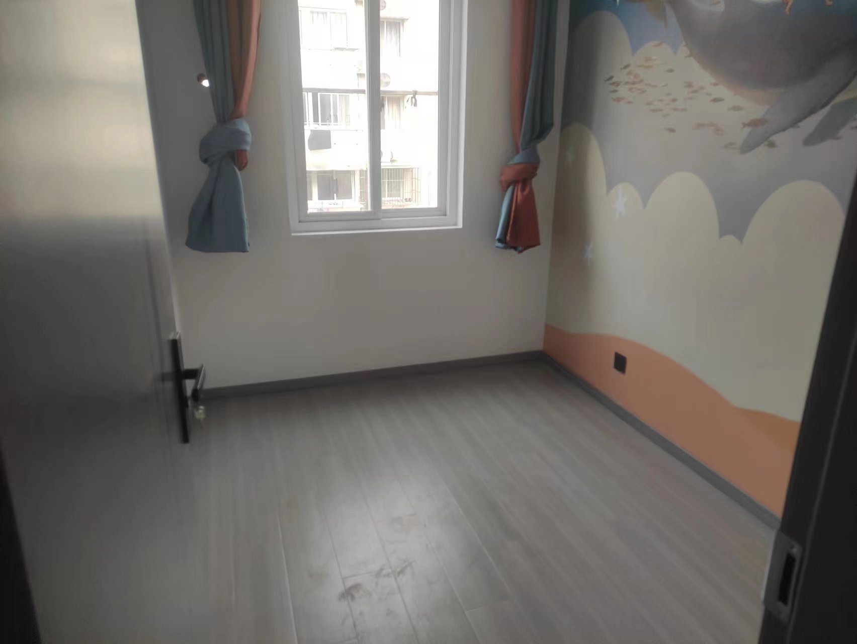 天勤家园 3室2厅1卫 90m&sup2;
