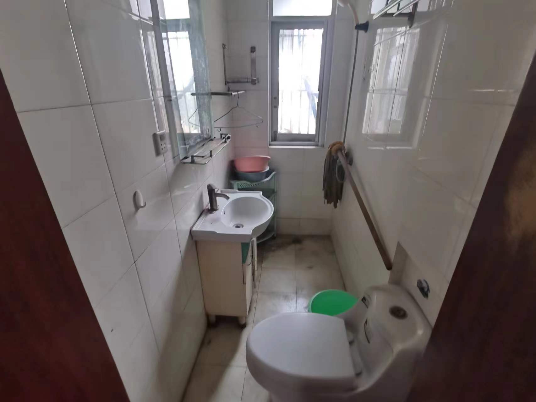 新桥北村 2室1厅1卫 68m&sup2;