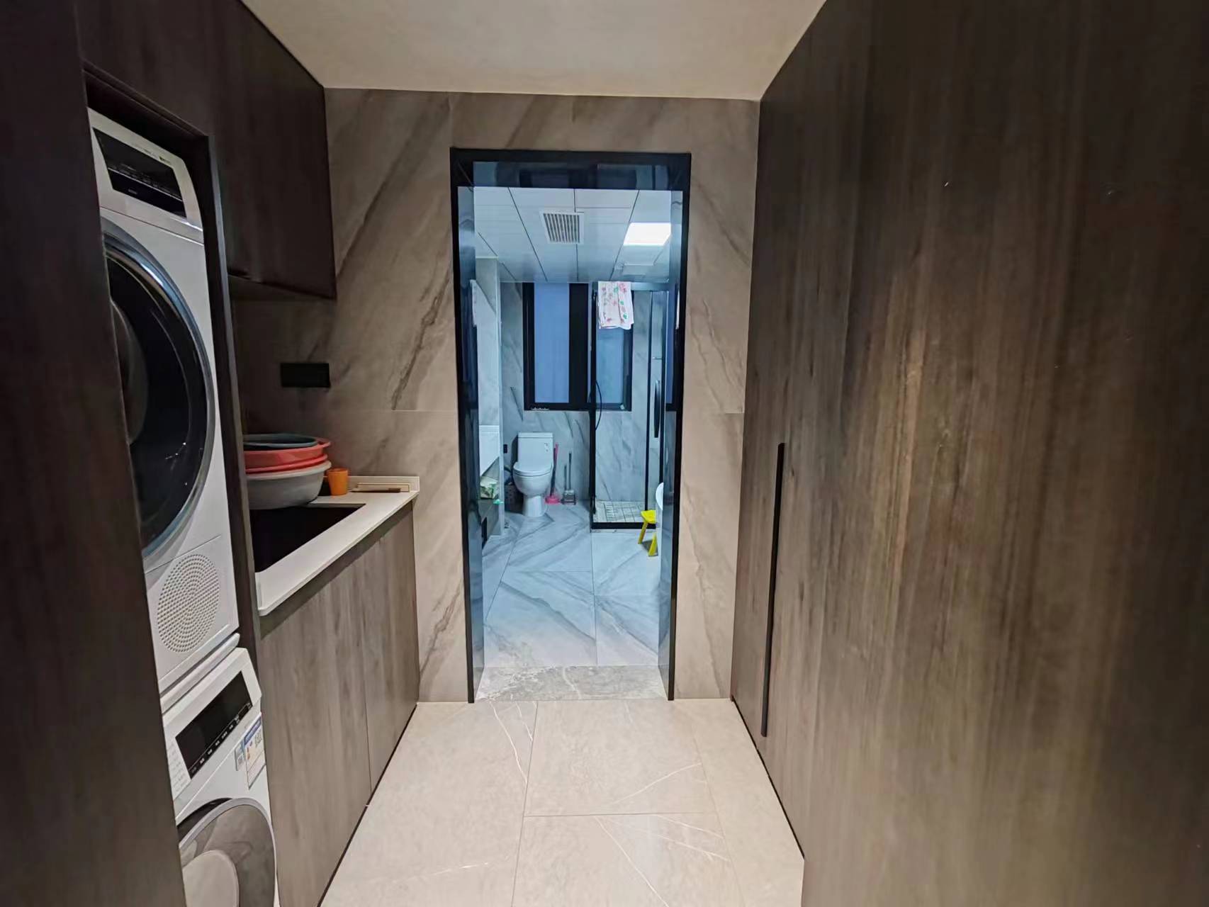 城市嘉苑 4室2厅2卫 200.00m&sup2;