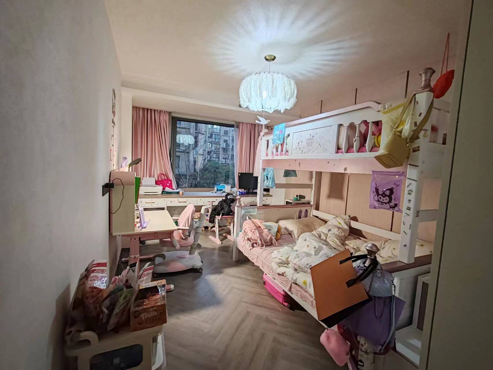 城市嘉苑 4室2厅2卫 200.00m&sup2;