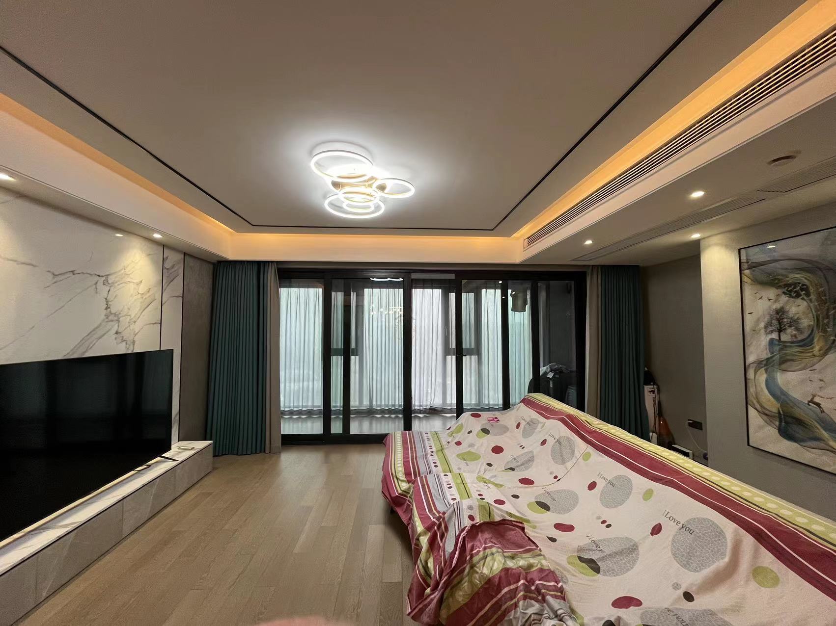 万科翡翠东第 3室2厅2卫 129m²