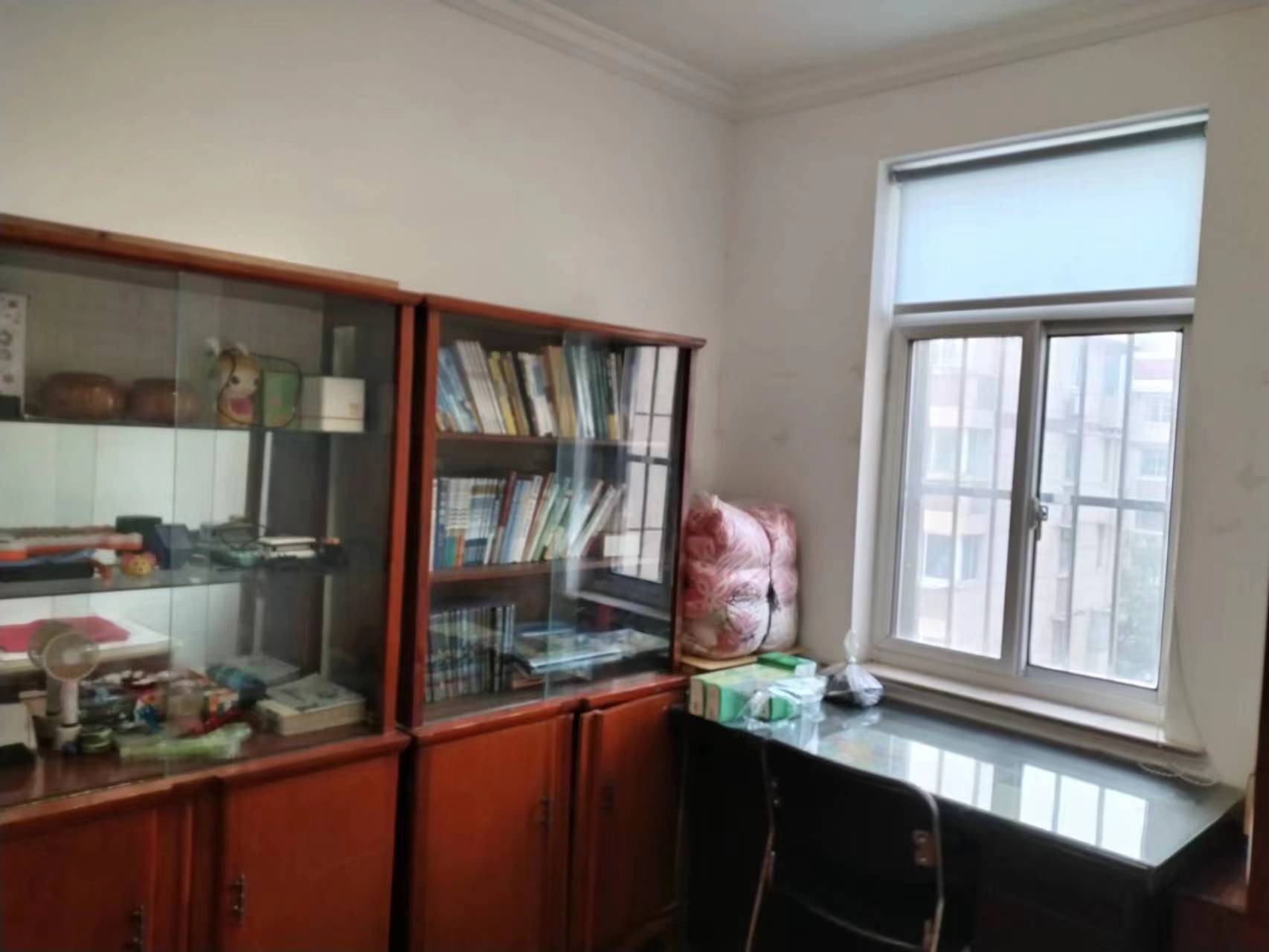 城港新村 3室1厅1卫 71m&sup2;