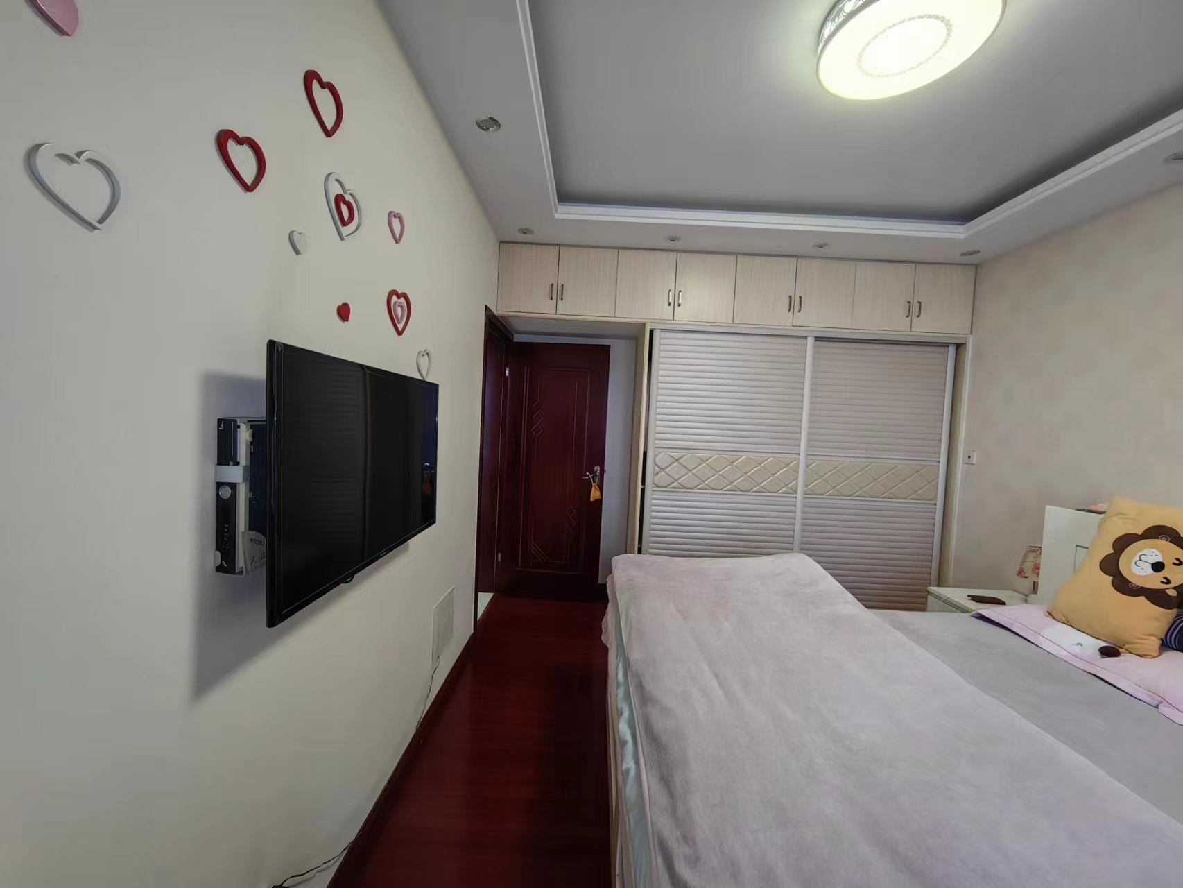 桂花小镇 2室2厅1卫 97m&sup2;