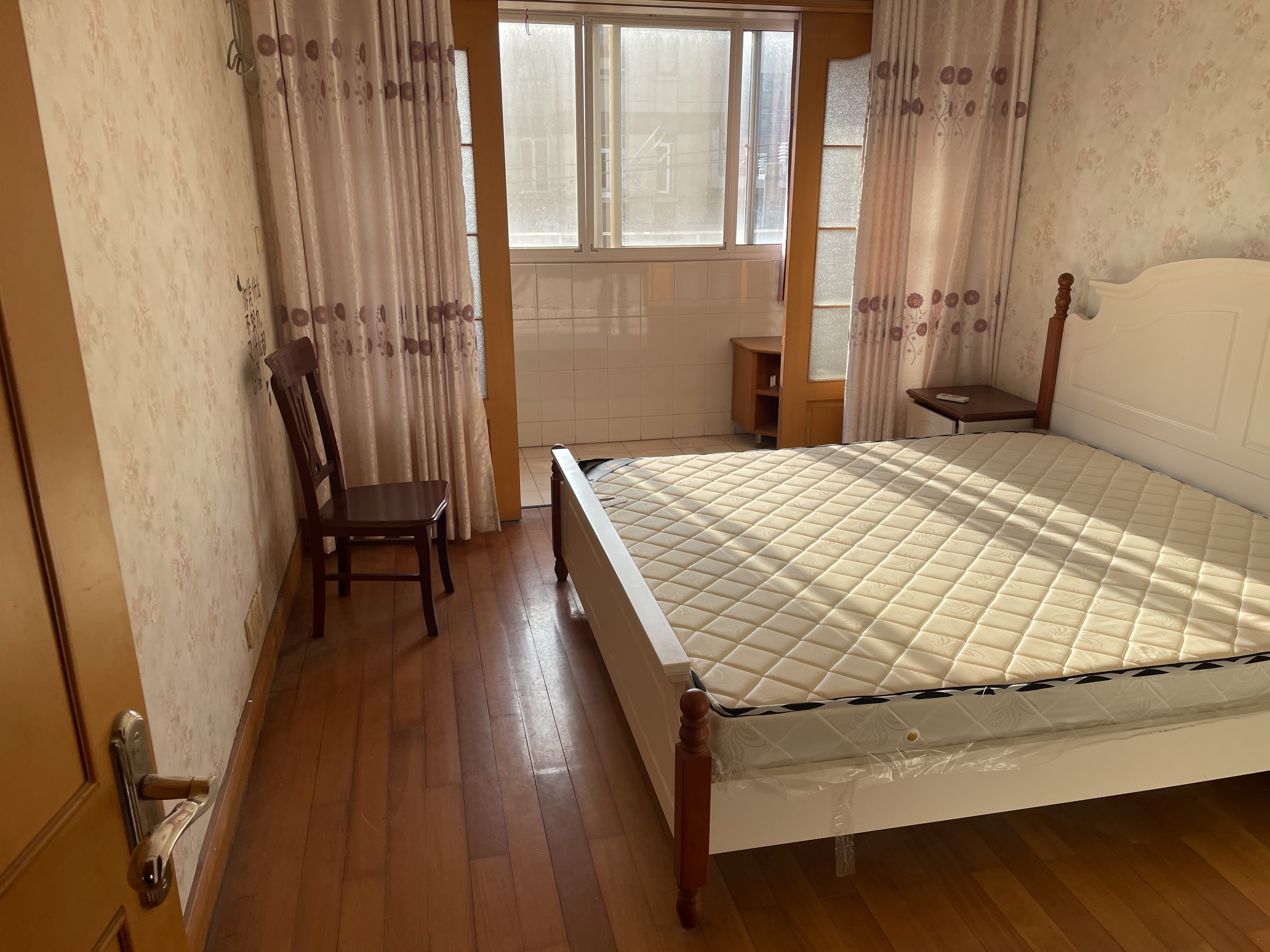 城港新村 3室1厅1卫 72m&sup2;