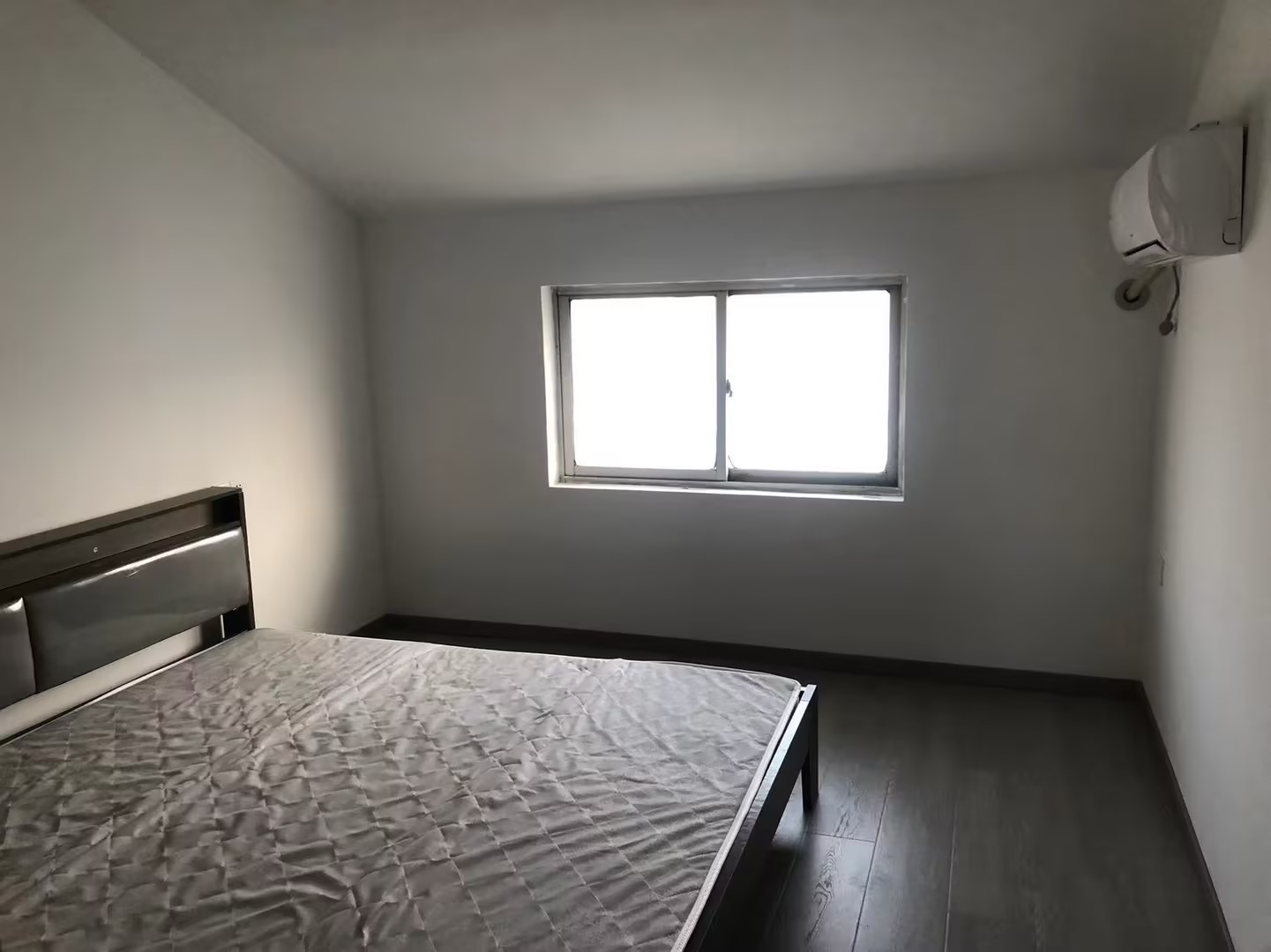 虹桥西村 2室2厅1卫 82.16m&sup2;