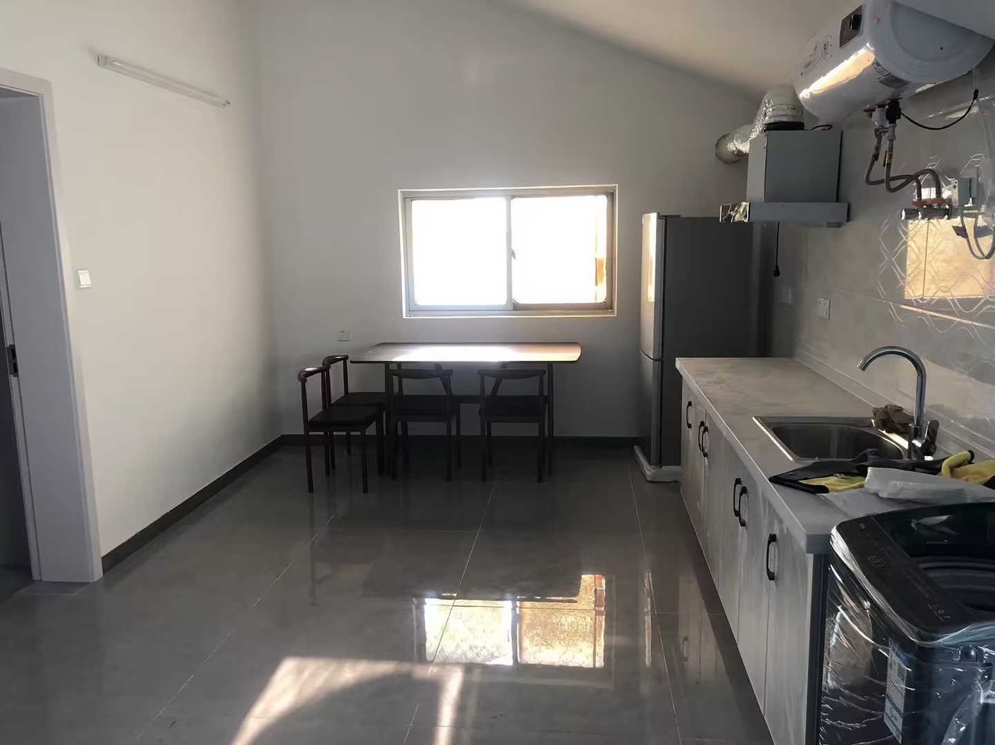 虹桥西村 2室2厅1卫 82.16m²