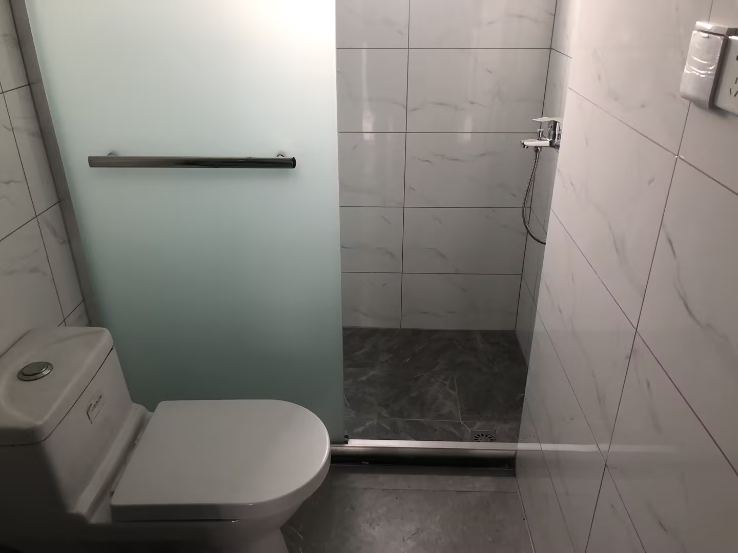 虹桥东村 3室1厅1卫 75m&sup2;
