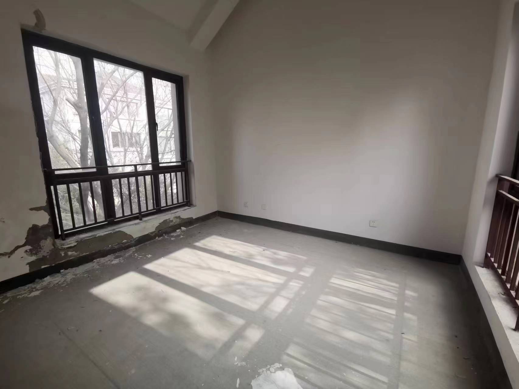 金河名人世家 6室2厅4卫 310.21m&sup2;