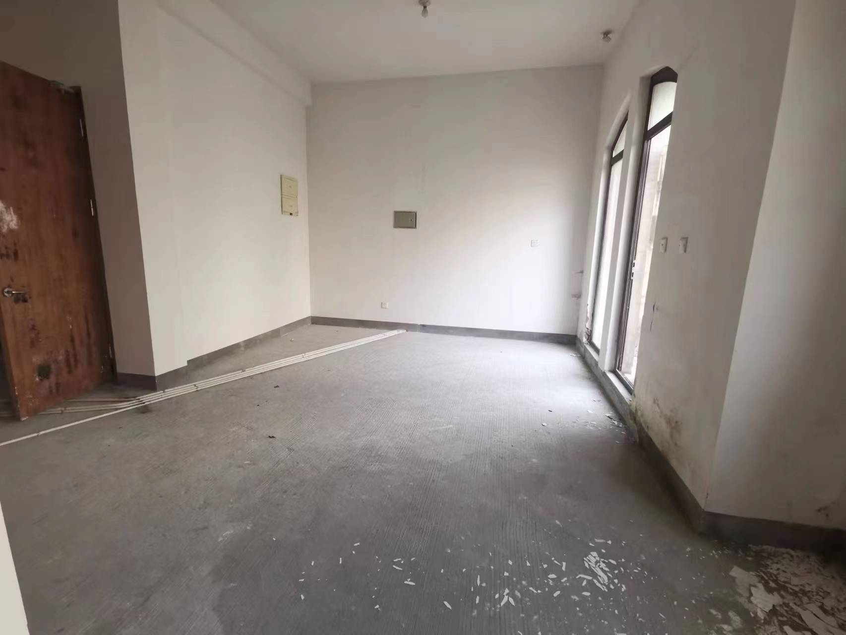 金河名人世家 6室2厅4卫 310.21m&sup2;