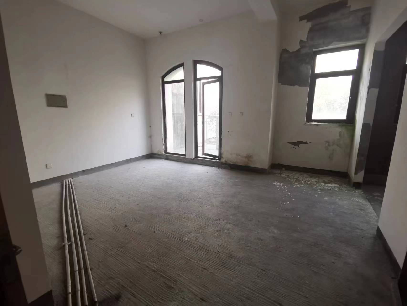 金河名人世家 6室2厅4卫 310.21m&sup2;