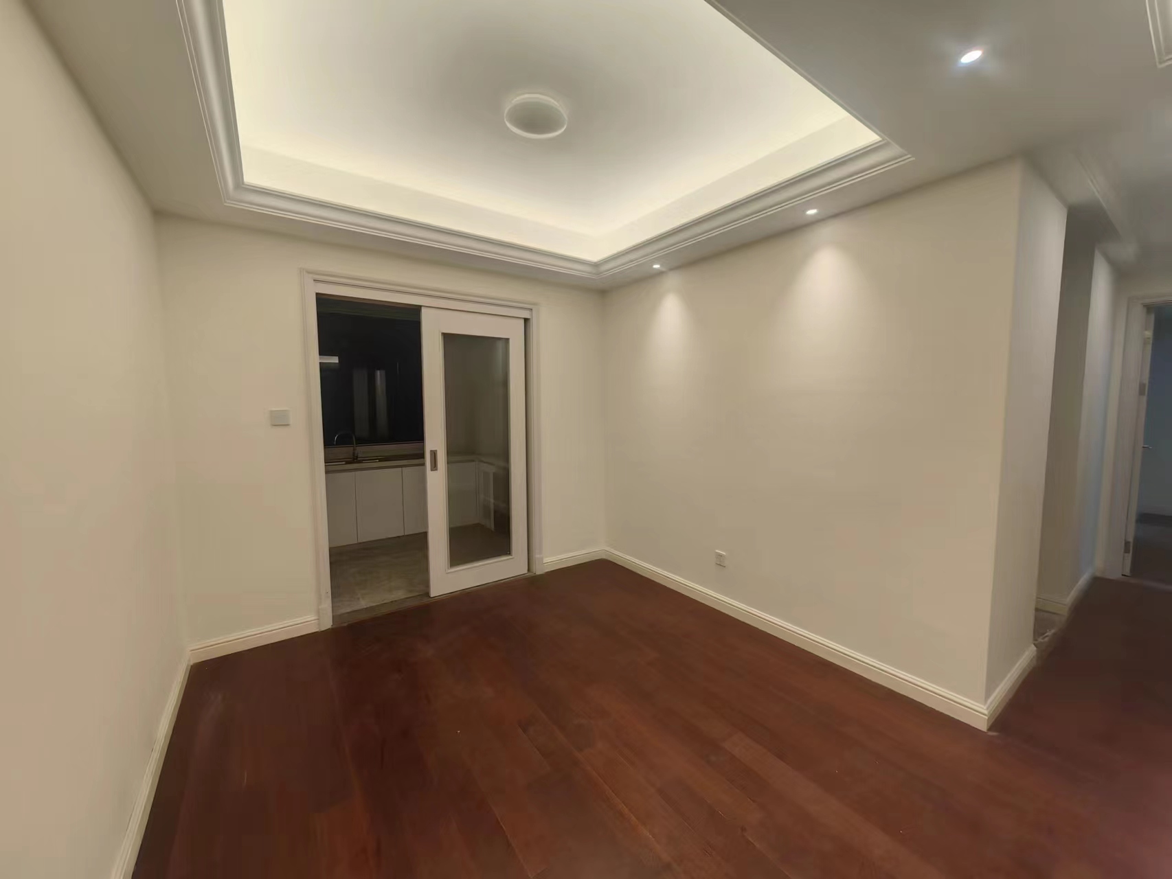 红星天铂 4室2厅2卫 128m&sup2;