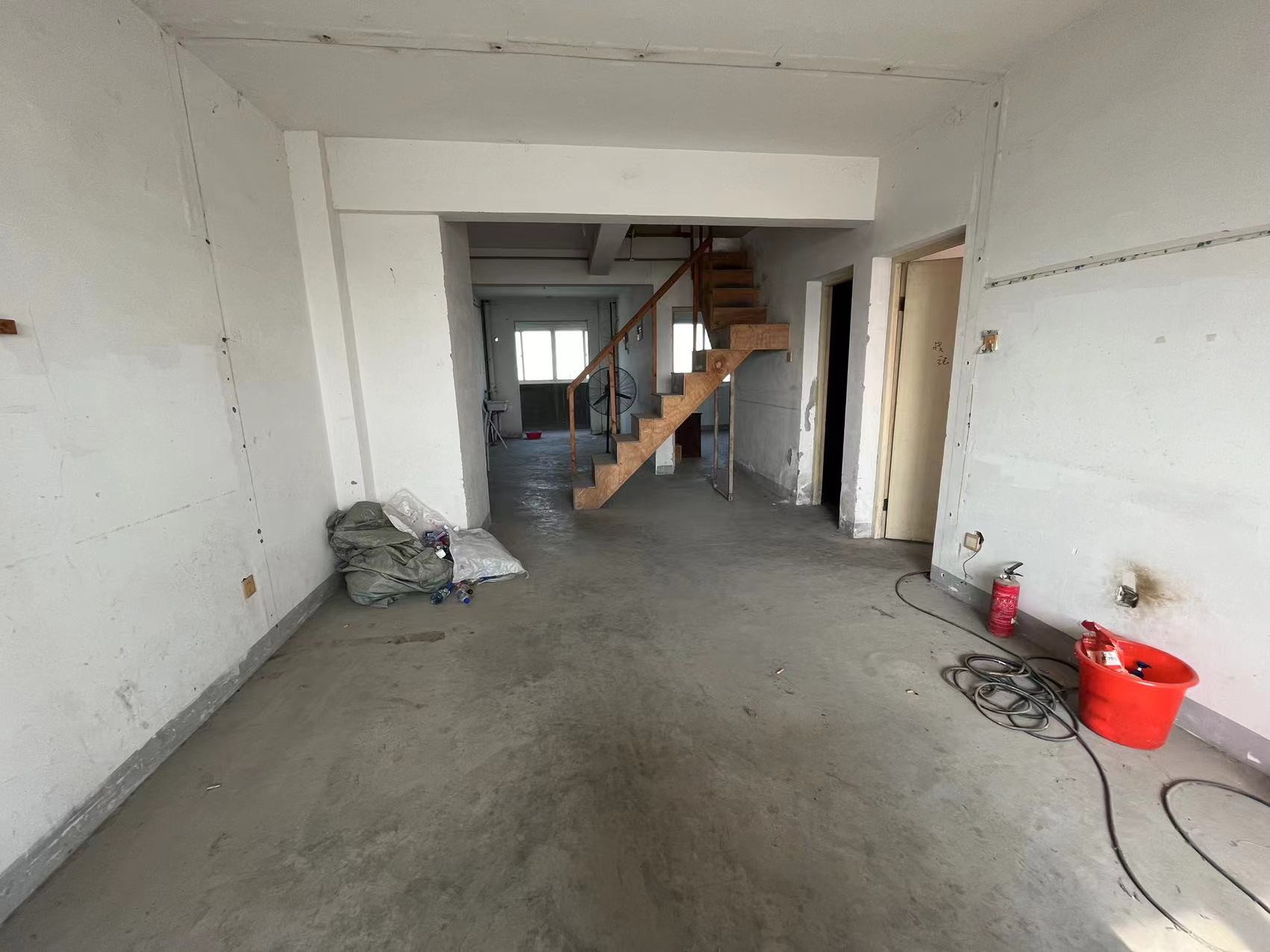 城港花苑西区 4室1厅1卫 170.00m&sup2;