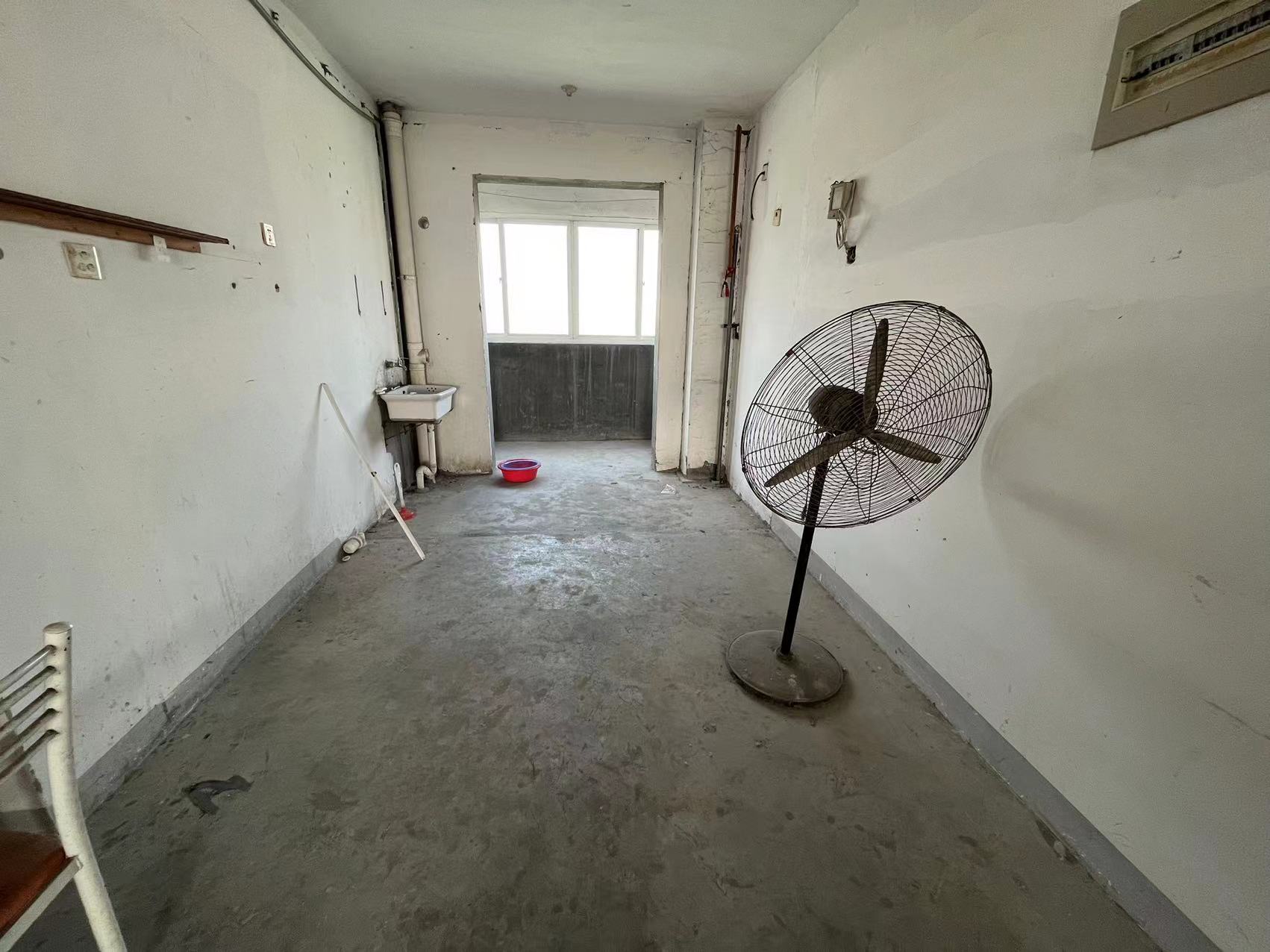 城港花苑西区 4室1厅1卫 170.00m&sup2;