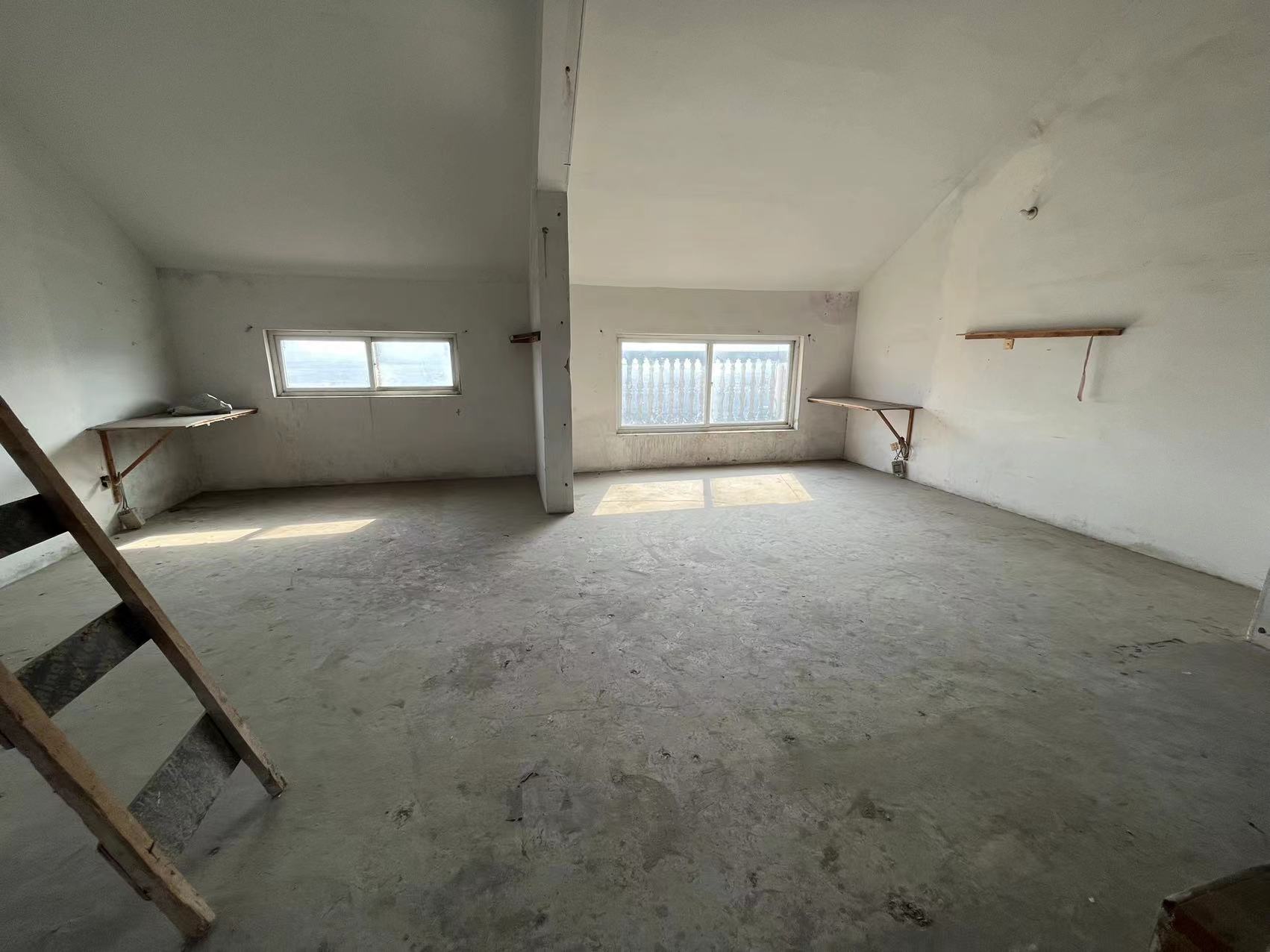 城港花苑西区 4室1厅1卫 170.00m&sup2;