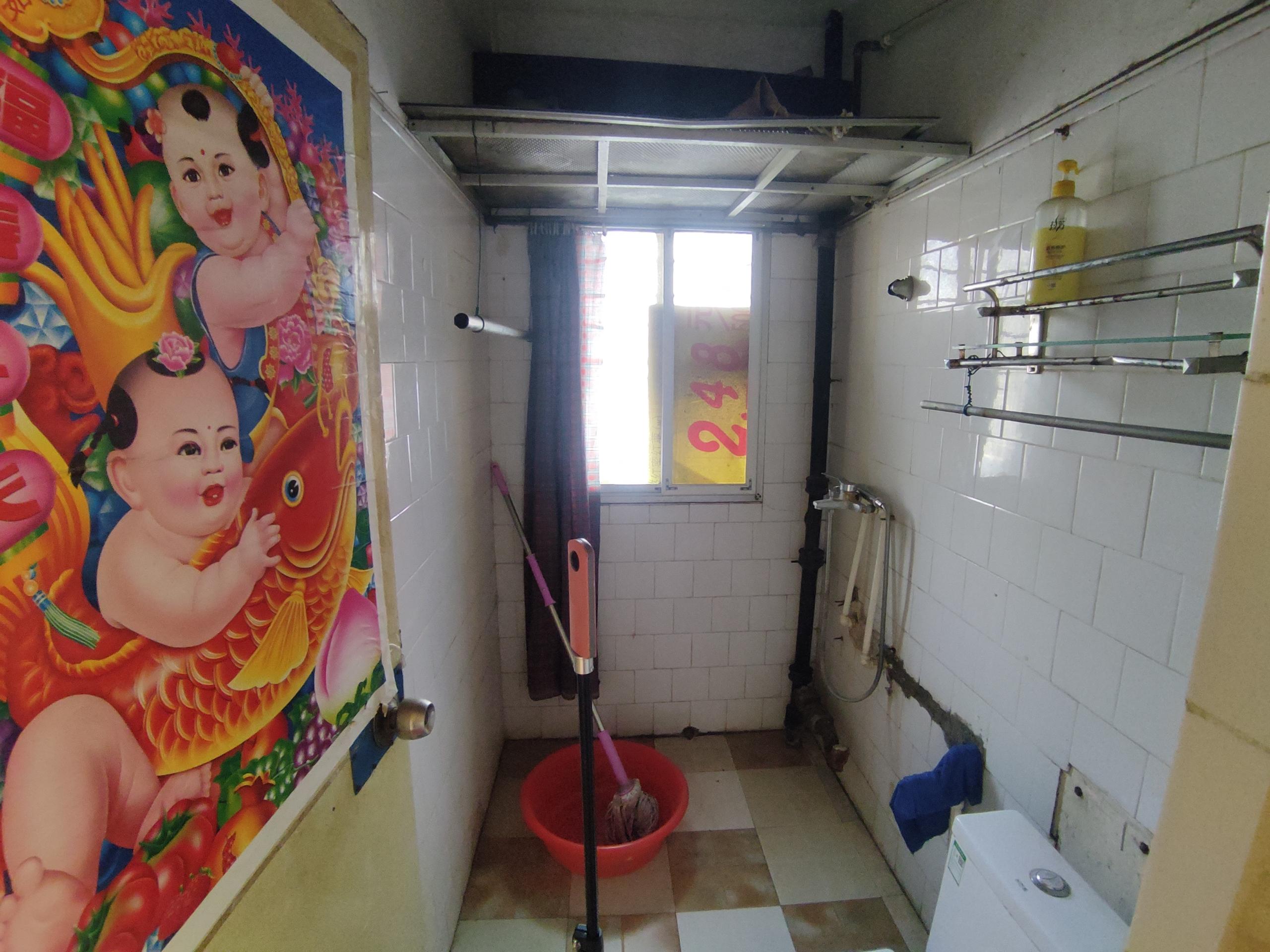 任港路45号 2室1厅1卫 70.00m²