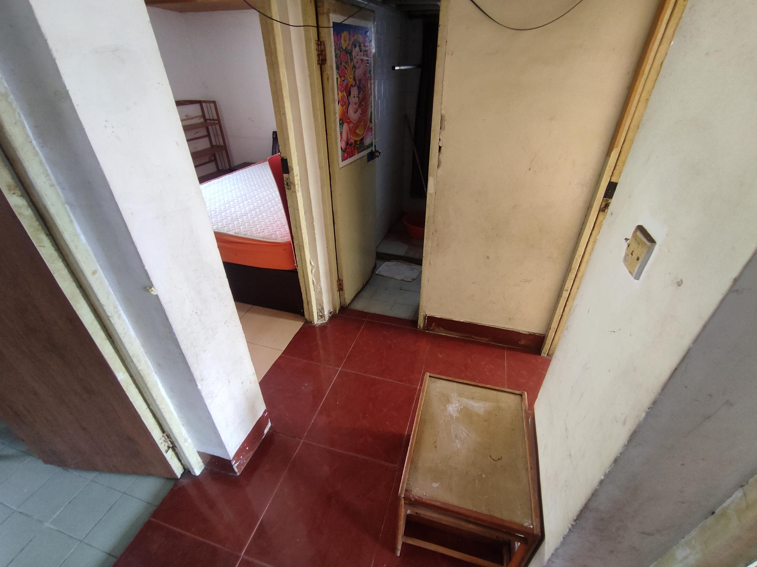 任港路45号 2室1厅1卫 70.00m²