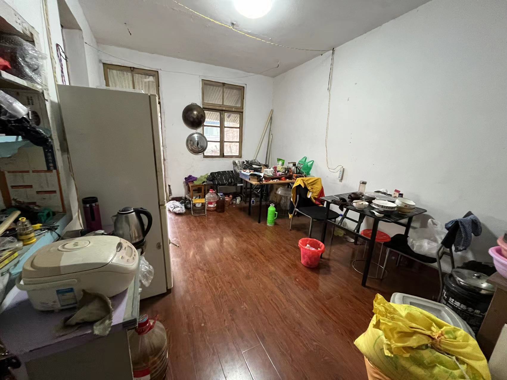 青年路新村 1室1厅1卫 47m²