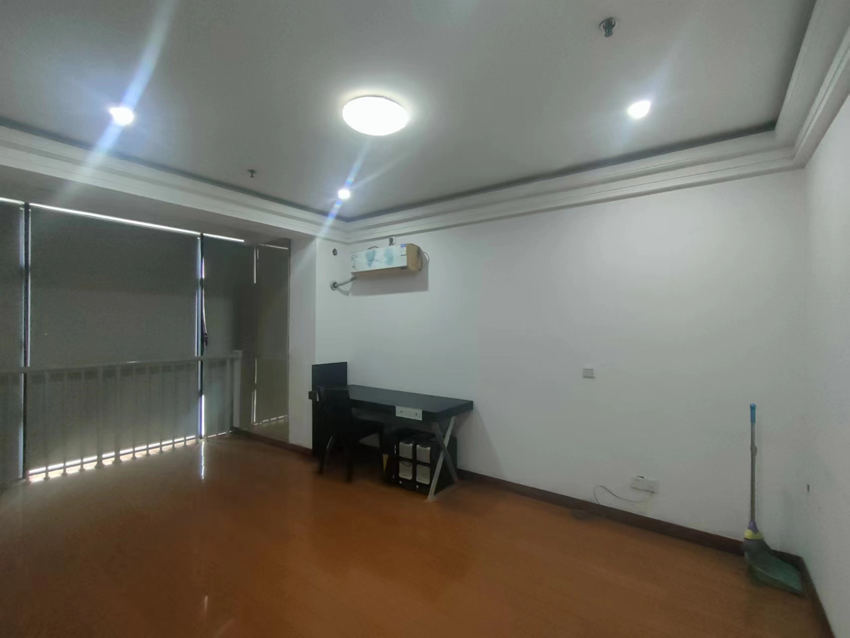 中南世纪城南区 1室1厅1卫 86m&sup2;